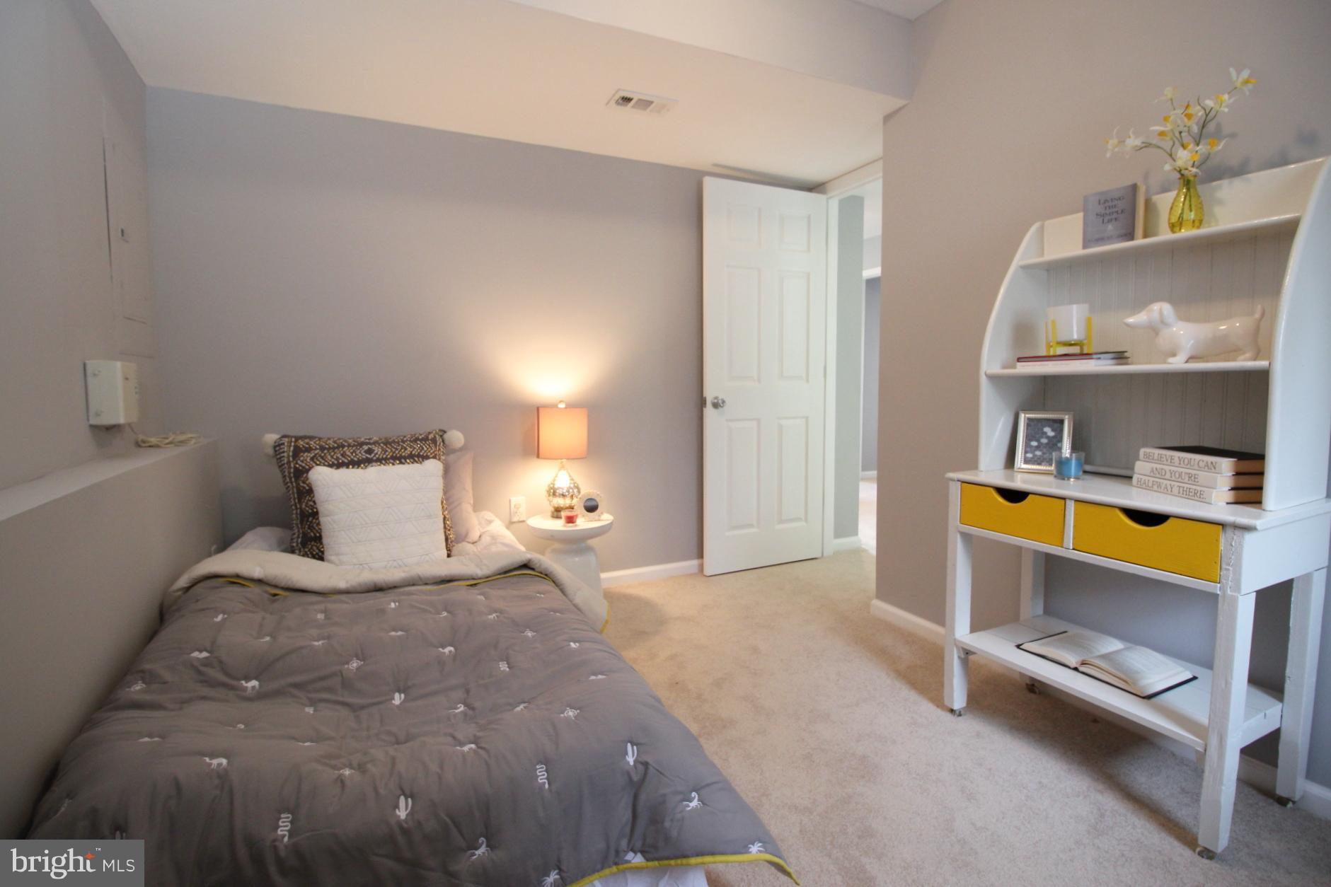 ST CHARLES SUB - WAKEFIELD - Residential