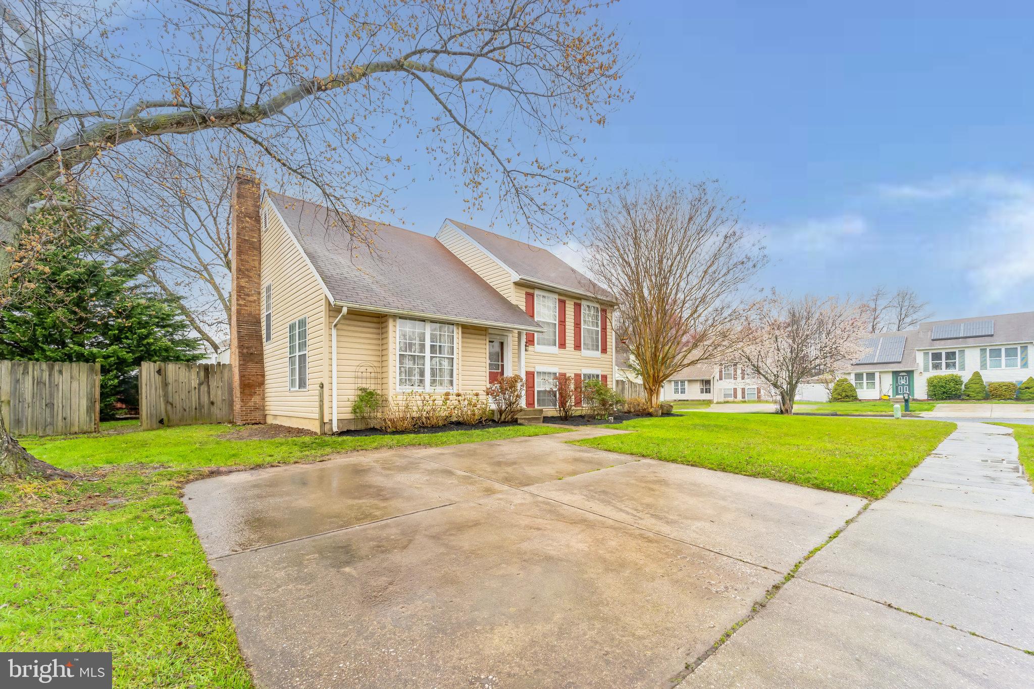 BAY COUNTRY - Residential