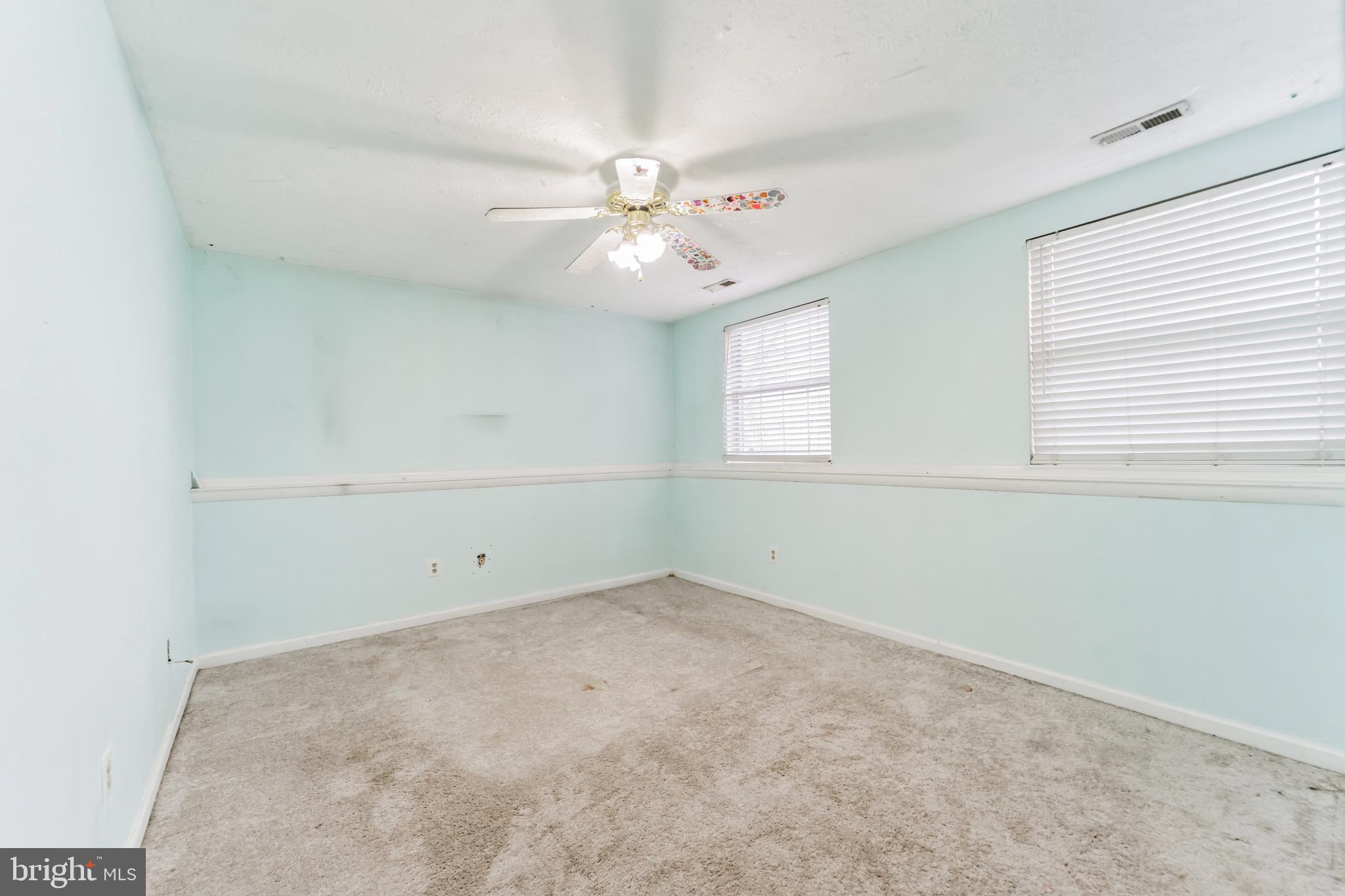 BAY COUNTRY - Residential