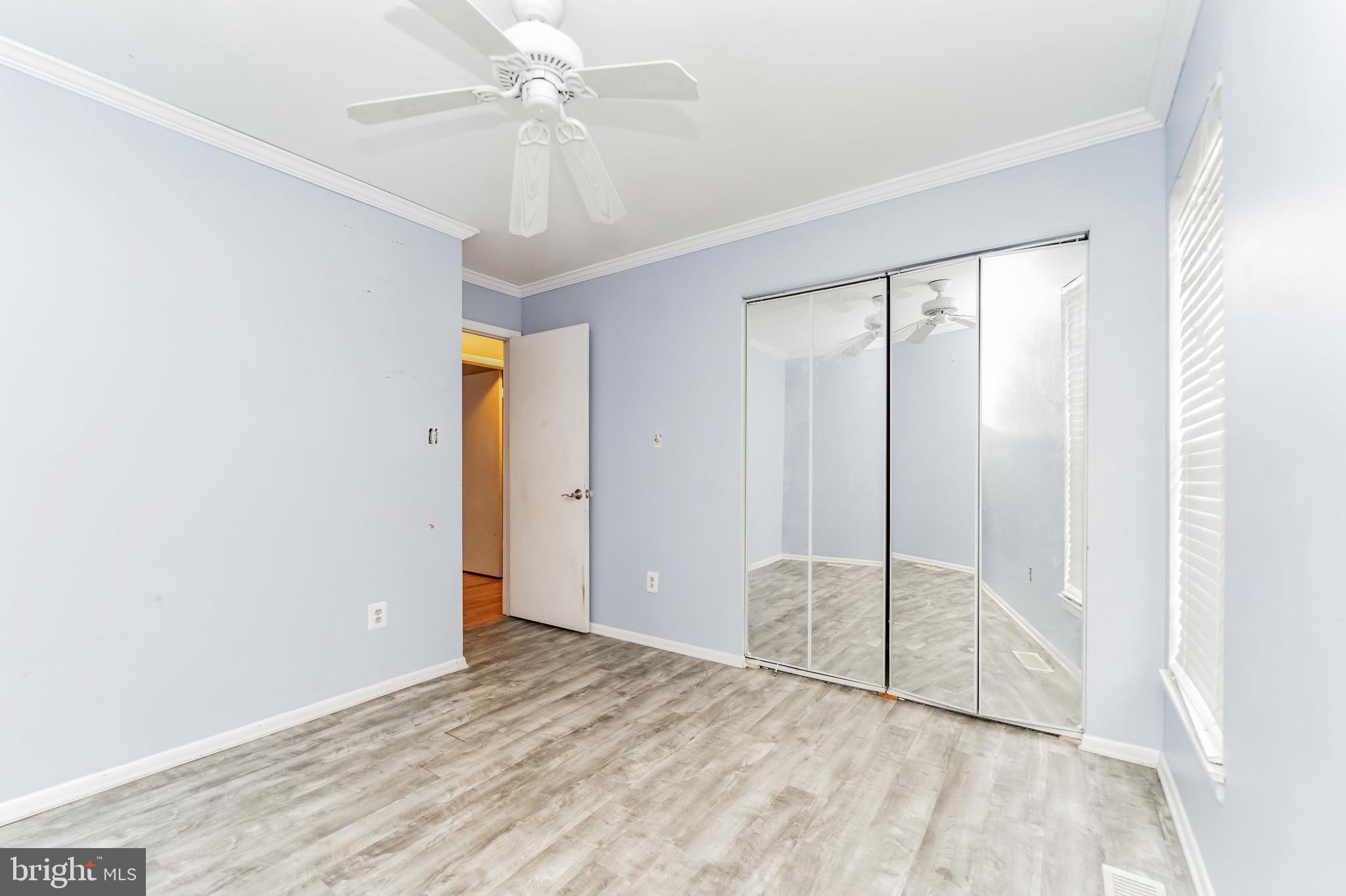 BAY COUNTRY - Residential