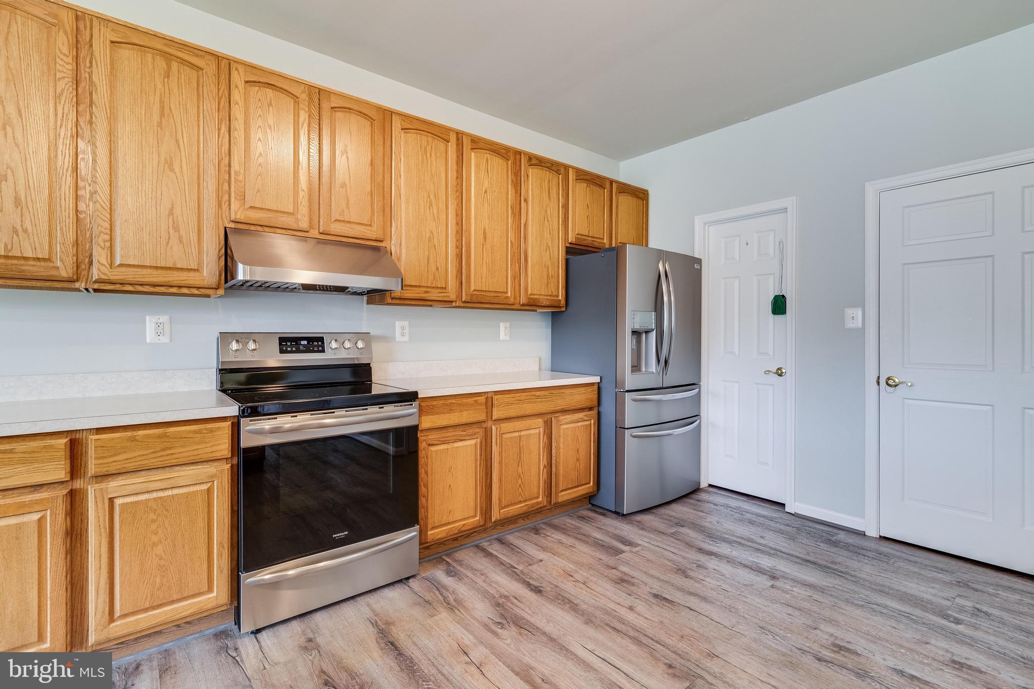 KINGS GRANT LA PLATA - Residential