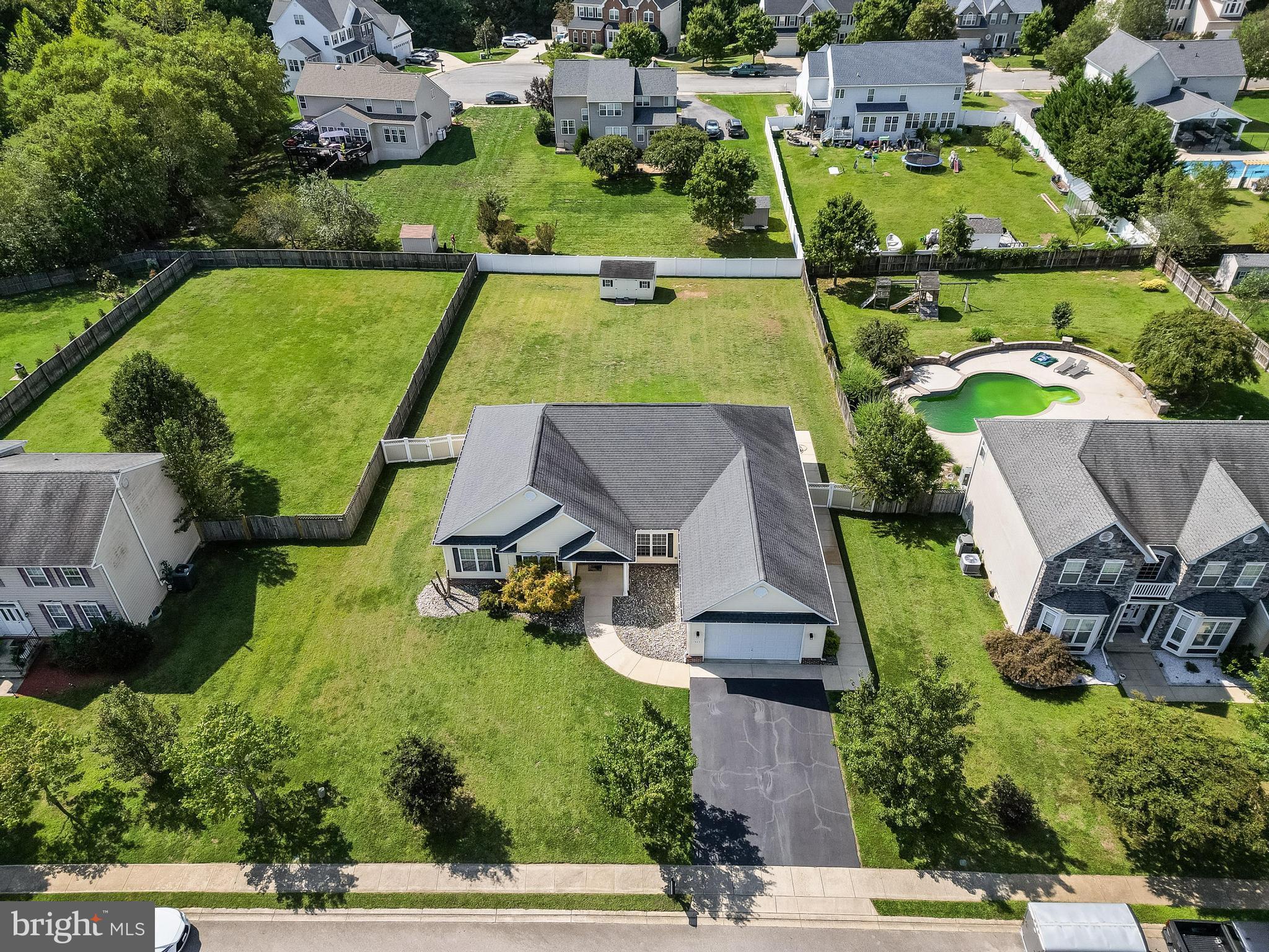 KINGS GRANT LA PLATA - Residential