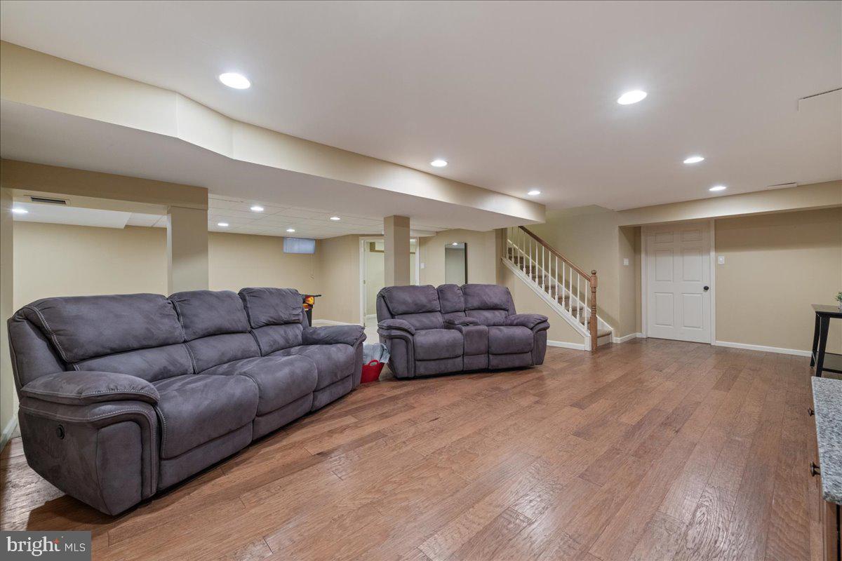 TIMBER VALLEY - Residential