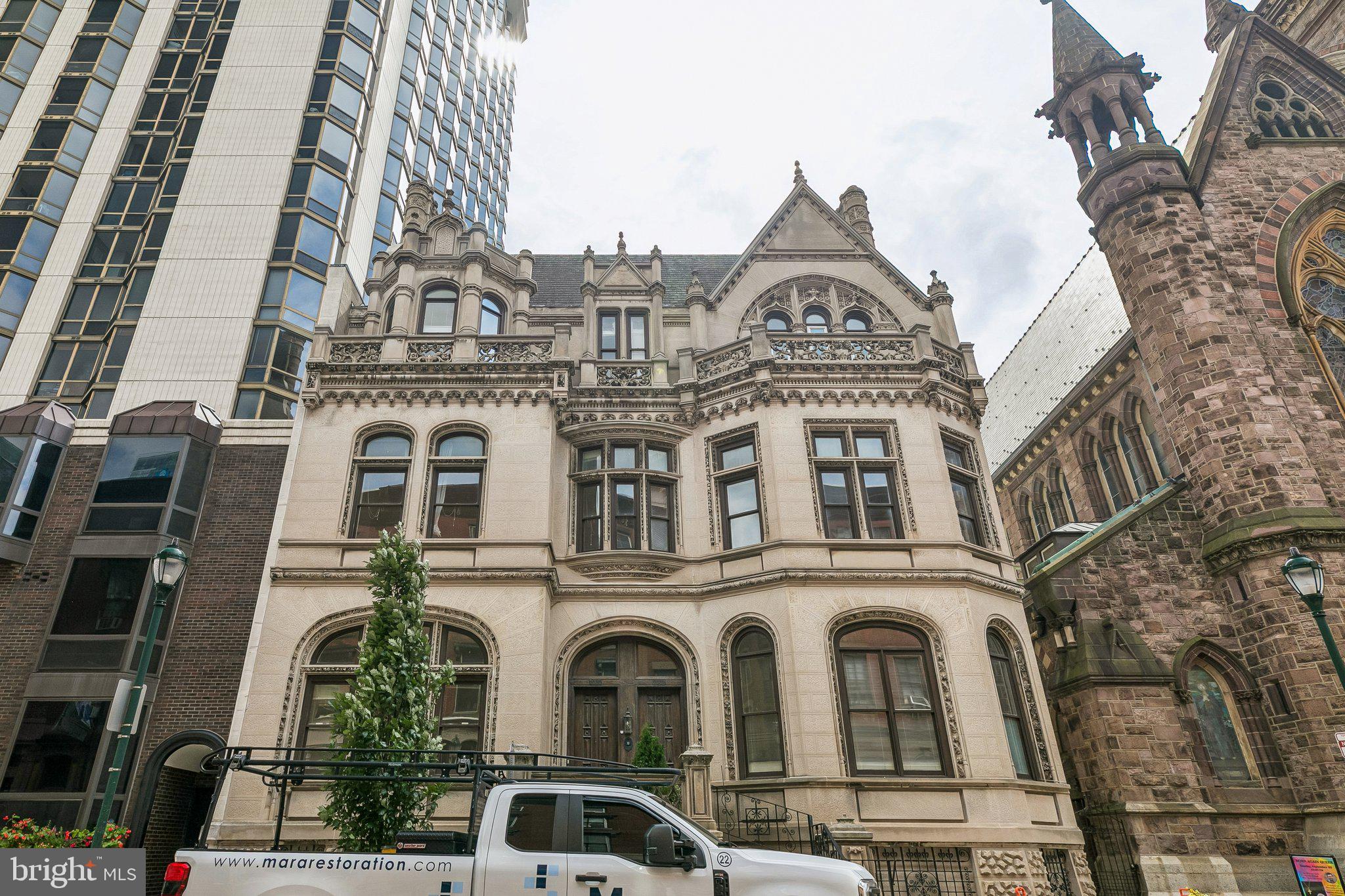 2030 WALNUT STREET