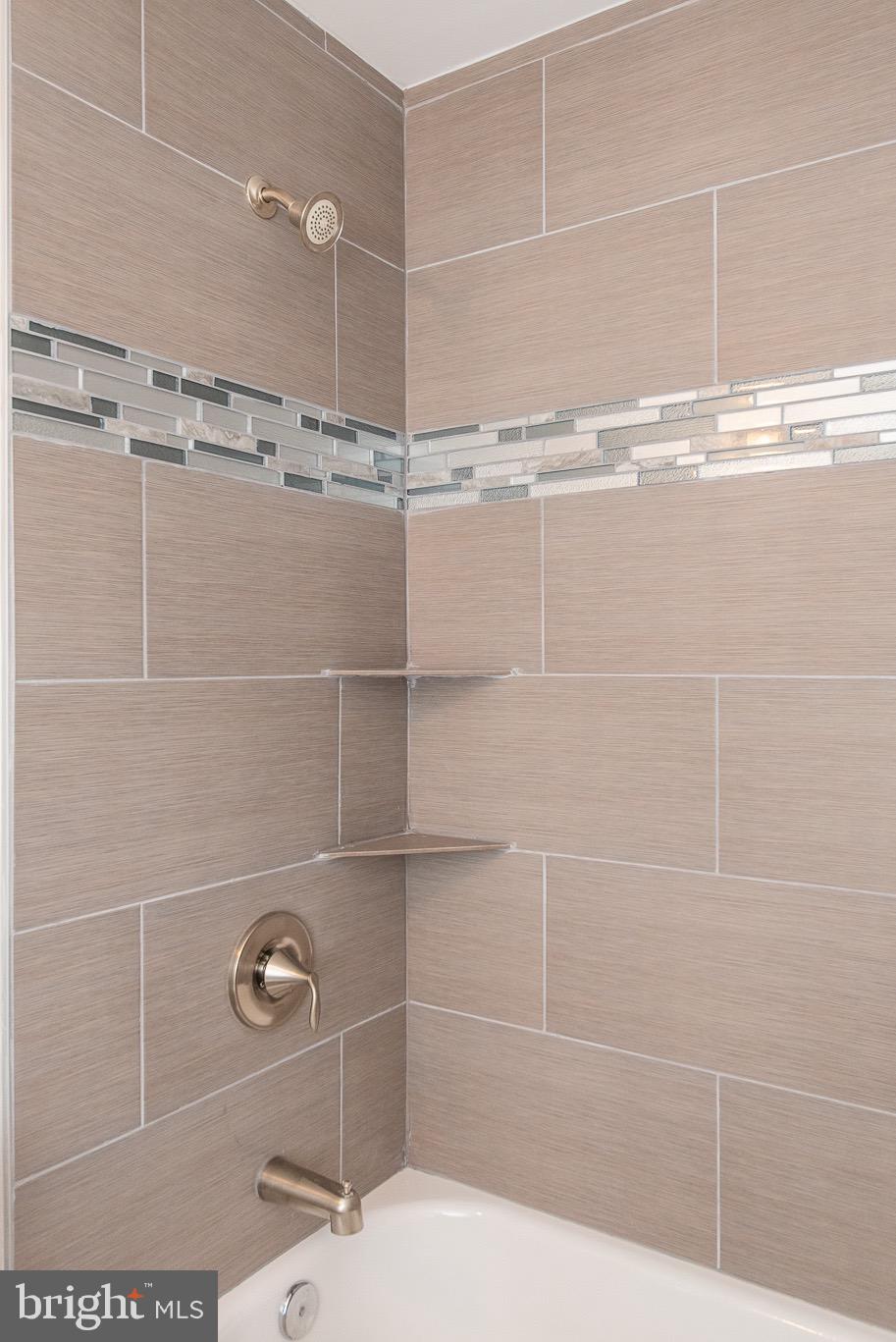 GLEN HAVEN - Residential