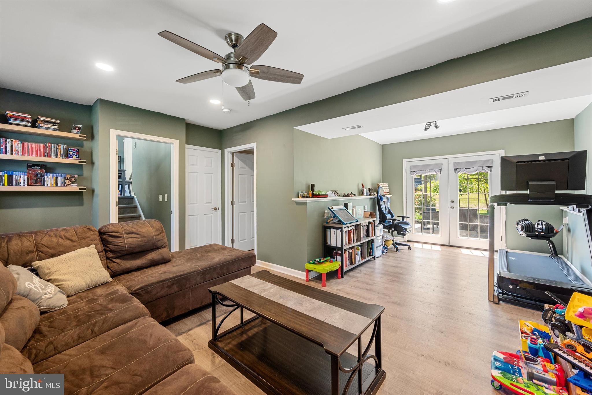 WILDFLOWER RIDGE - Residential