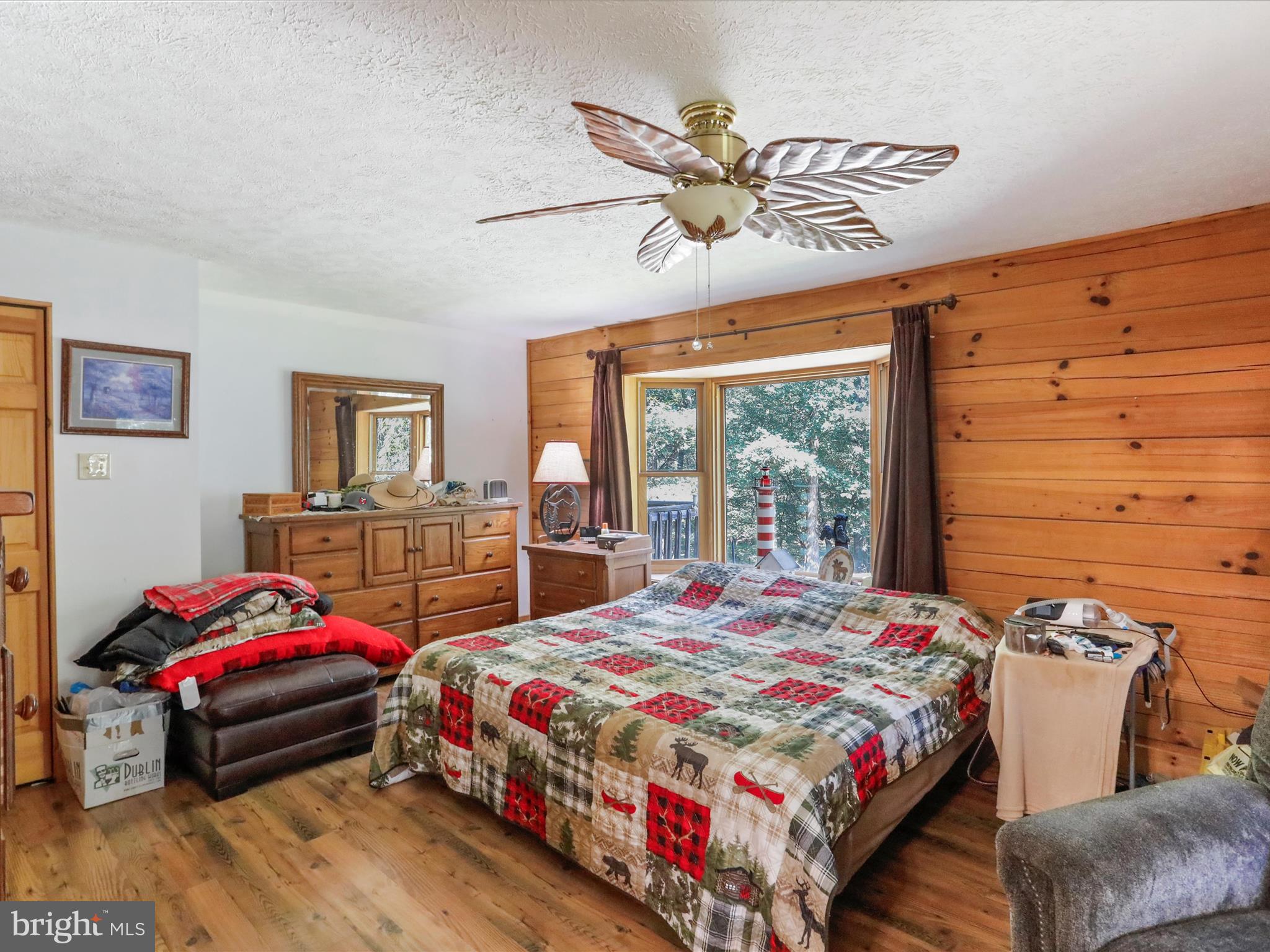 WOODS AT TAYLOR LAKE - Residential