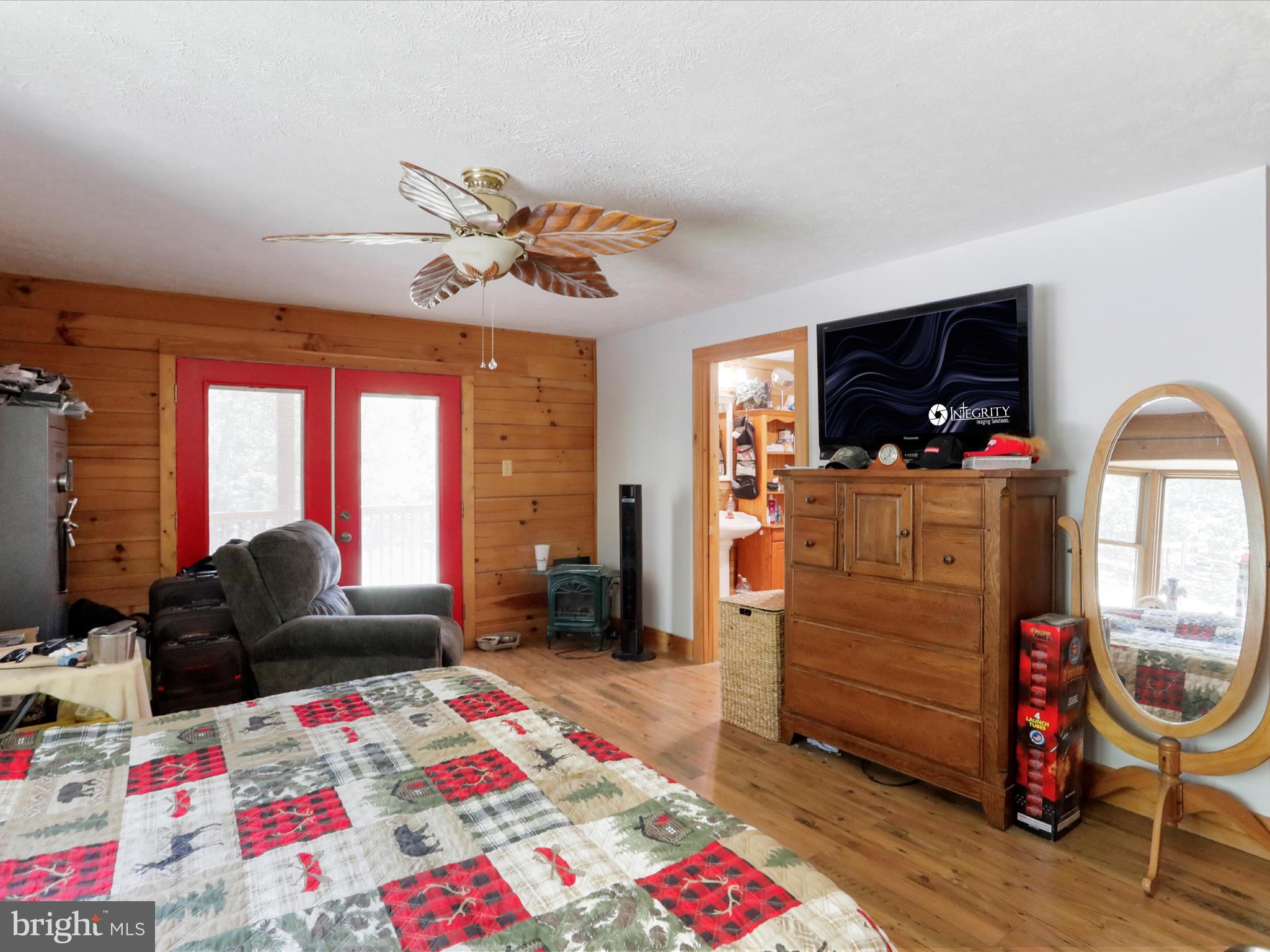 WOODS AT TAYLOR LAKE - Residential