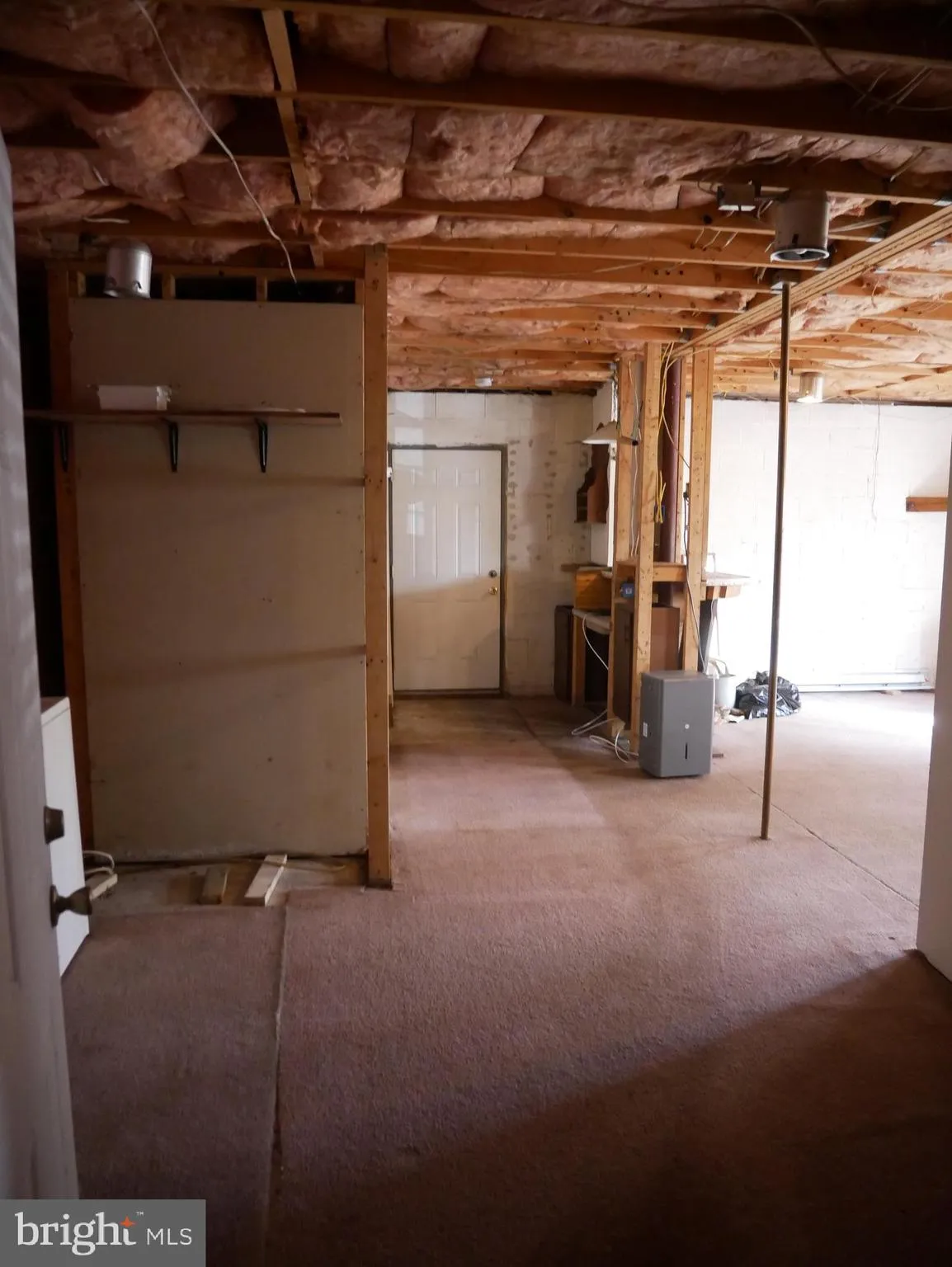 Bushkill, Pennsylvania 18324, United States, 2 Bedrooms Bedrooms, ,2 BathroomsBathrooms,Residential,Pending,37729