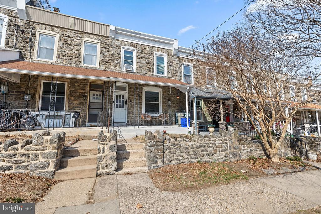MANAYUNK - Residential Lease