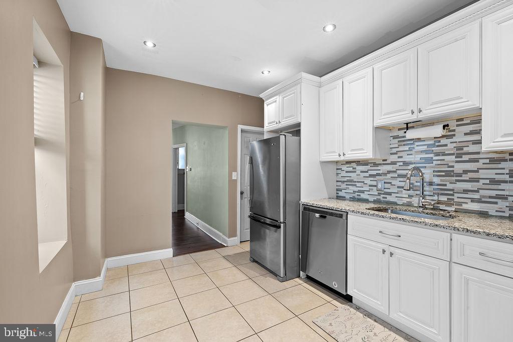 MANAYUNK - Residential Lease