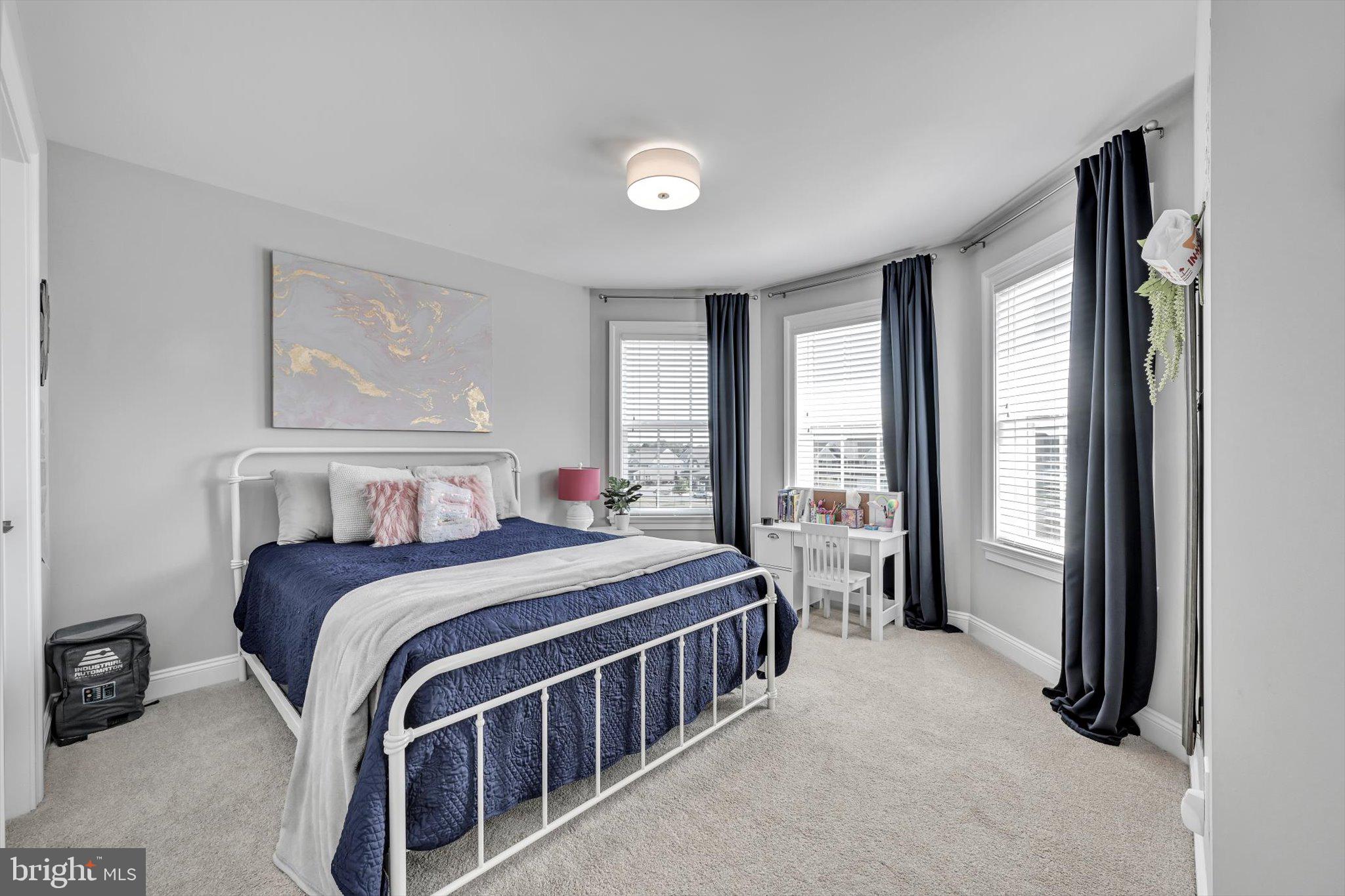 WORTHINGTON - Residential