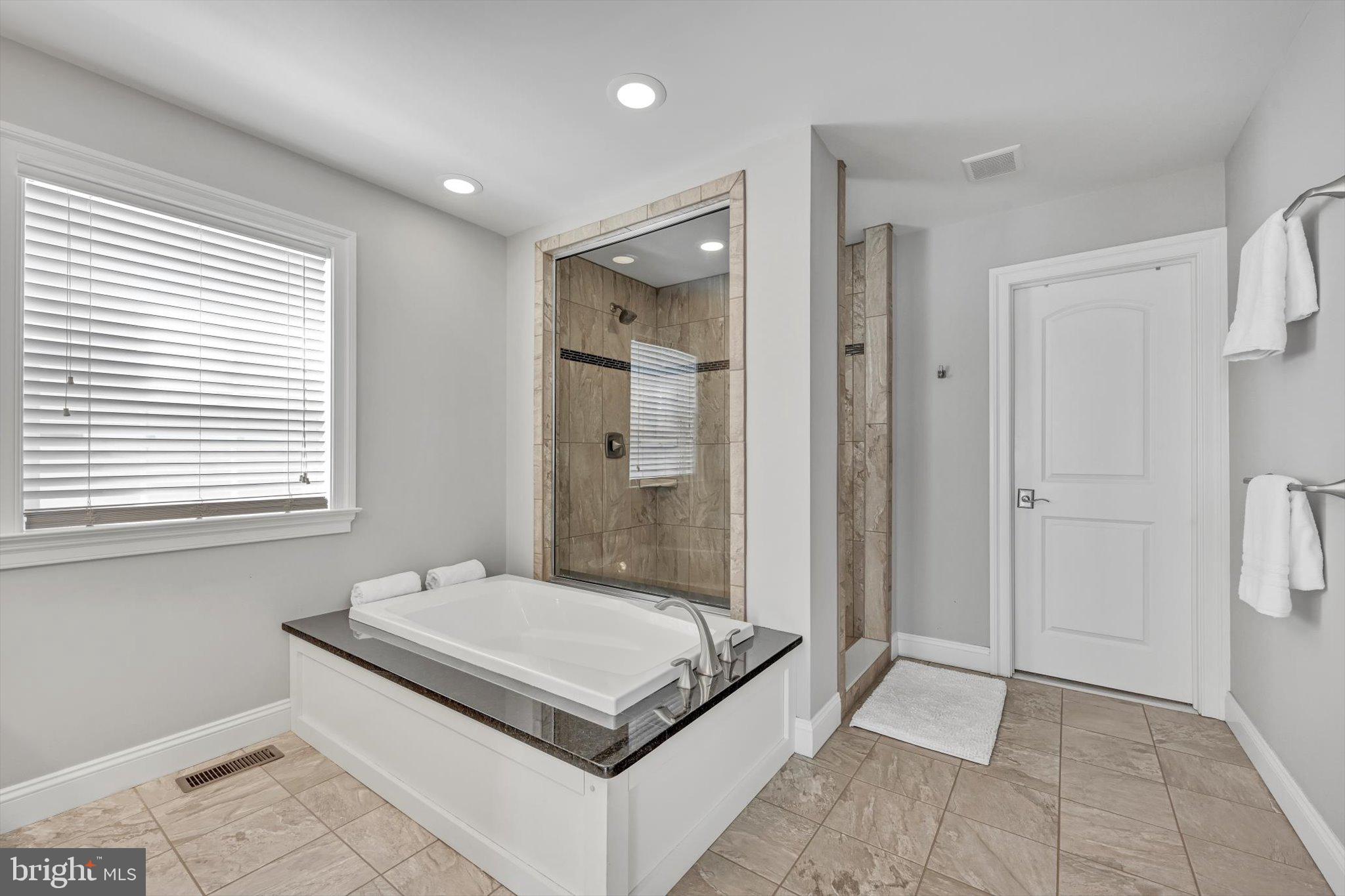 WORTHINGTON - Residential