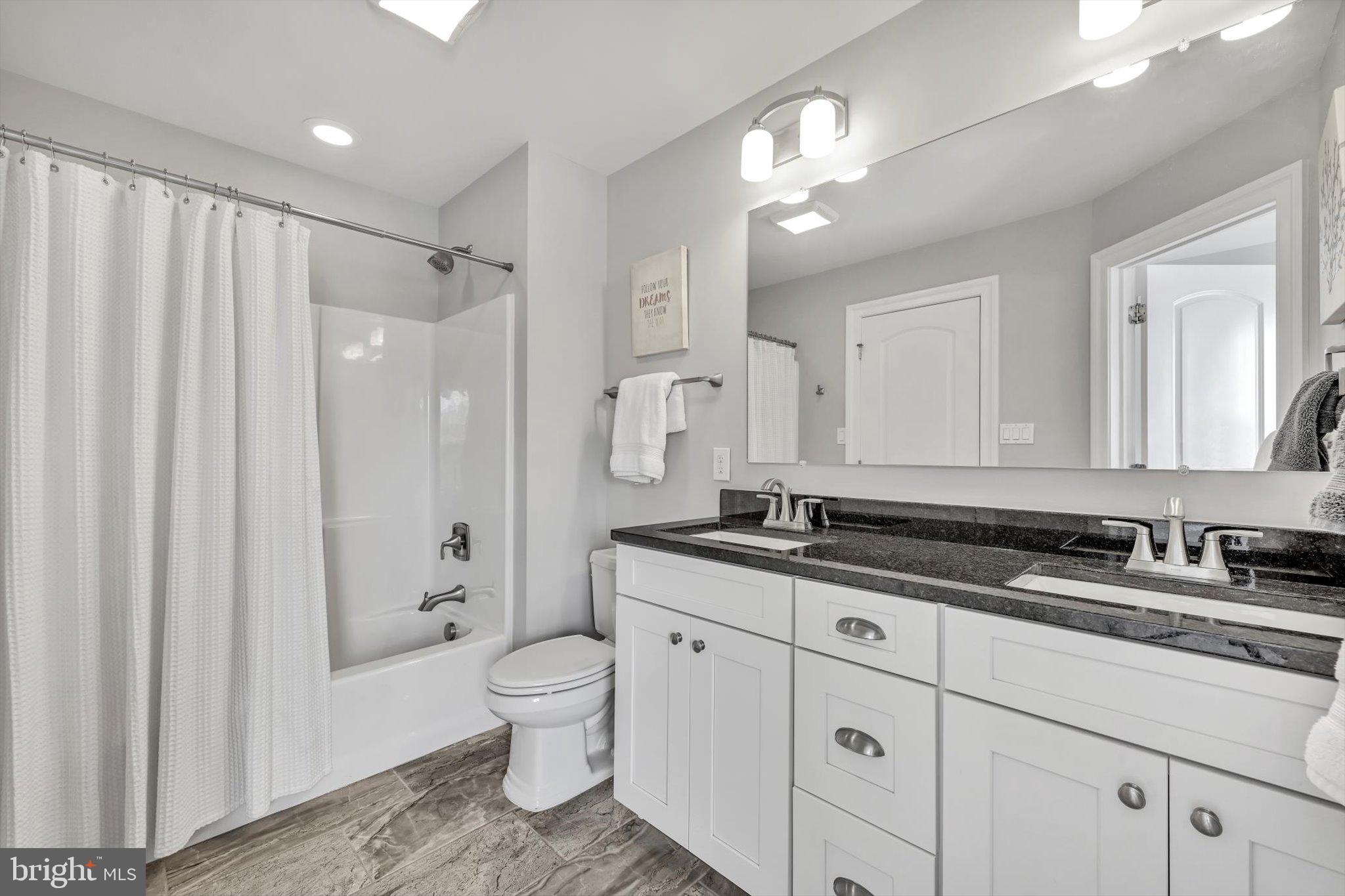 WORTHINGTON - Residential