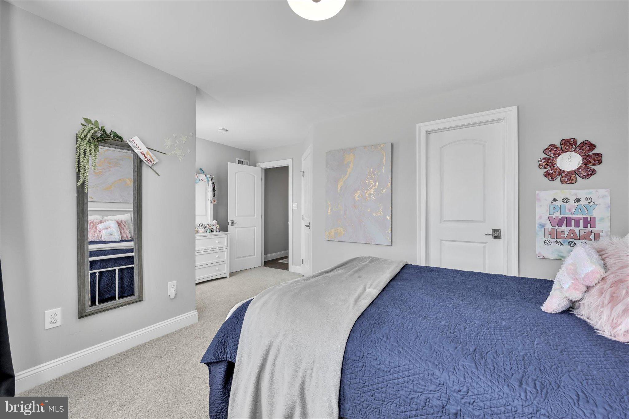 WORTHINGTON - Residential