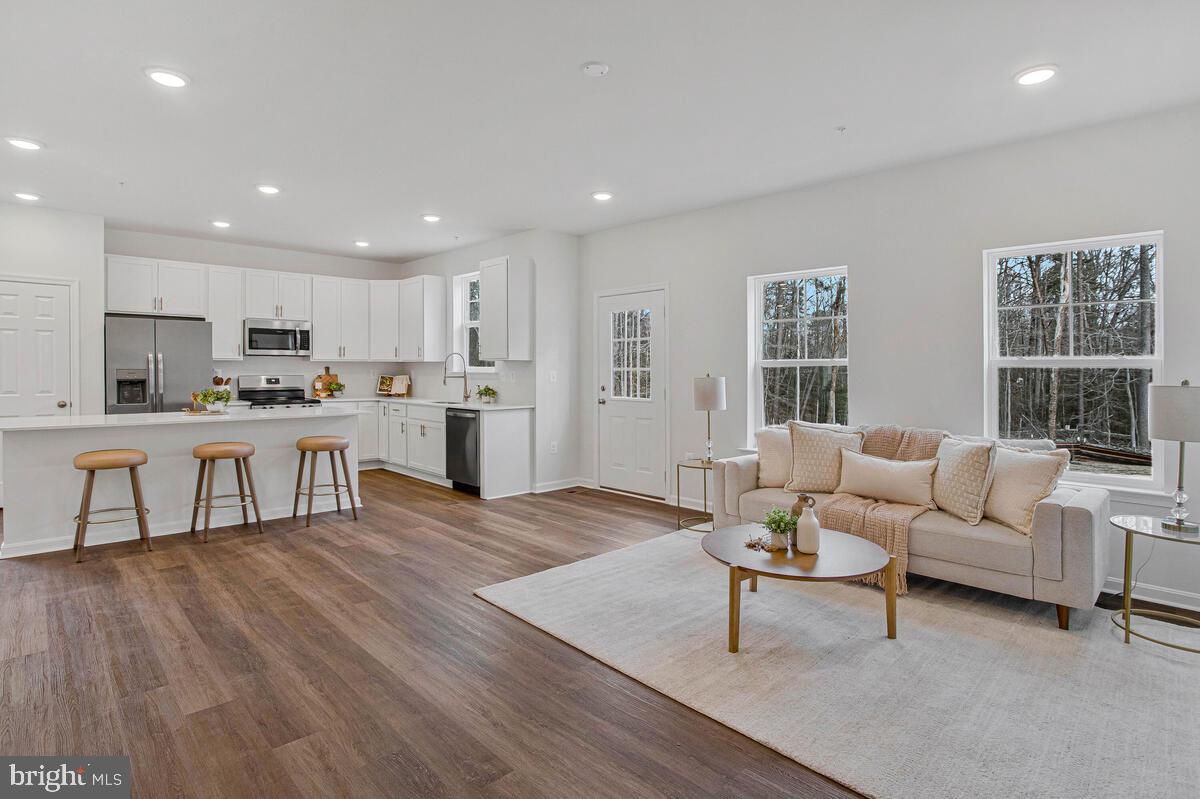 KENT ISLAND ESTATES - Residential