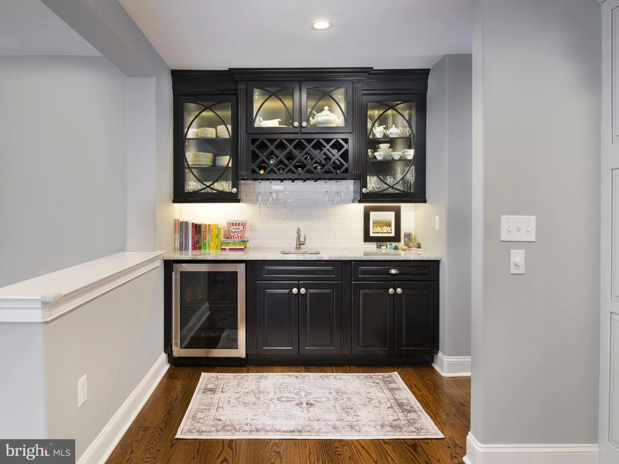 Newtown Square, Pennsylvania 19073, United States, 5 Bedrooms Bedrooms, ,5 BathroomsBathrooms,Residential,Pending,55980