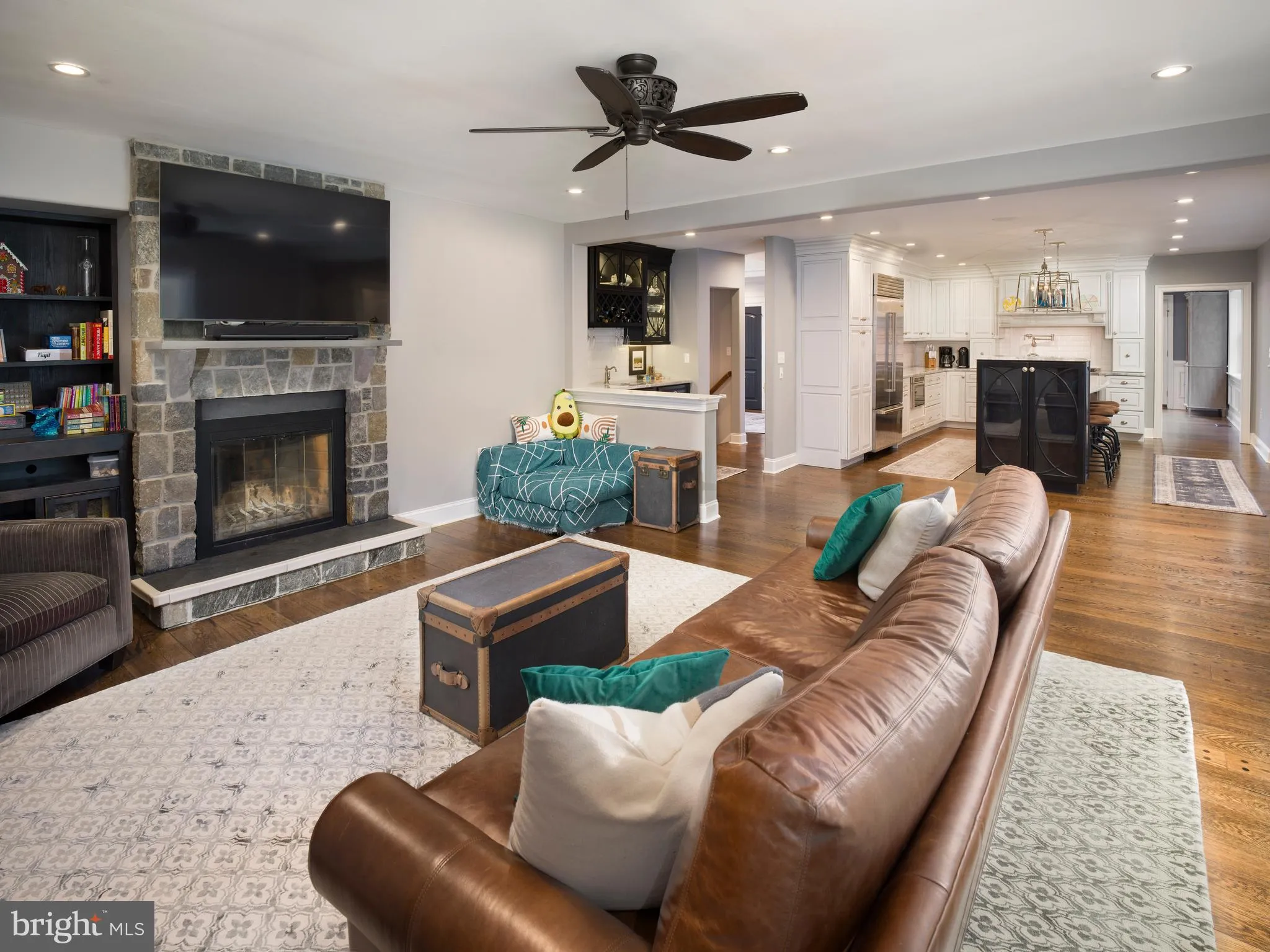 Newtown Square, Pennsylvania 19073, United States, 5 Bedrooms Bedrooms, ,5 BathroomsBathrooms,Residential,Pending,55980