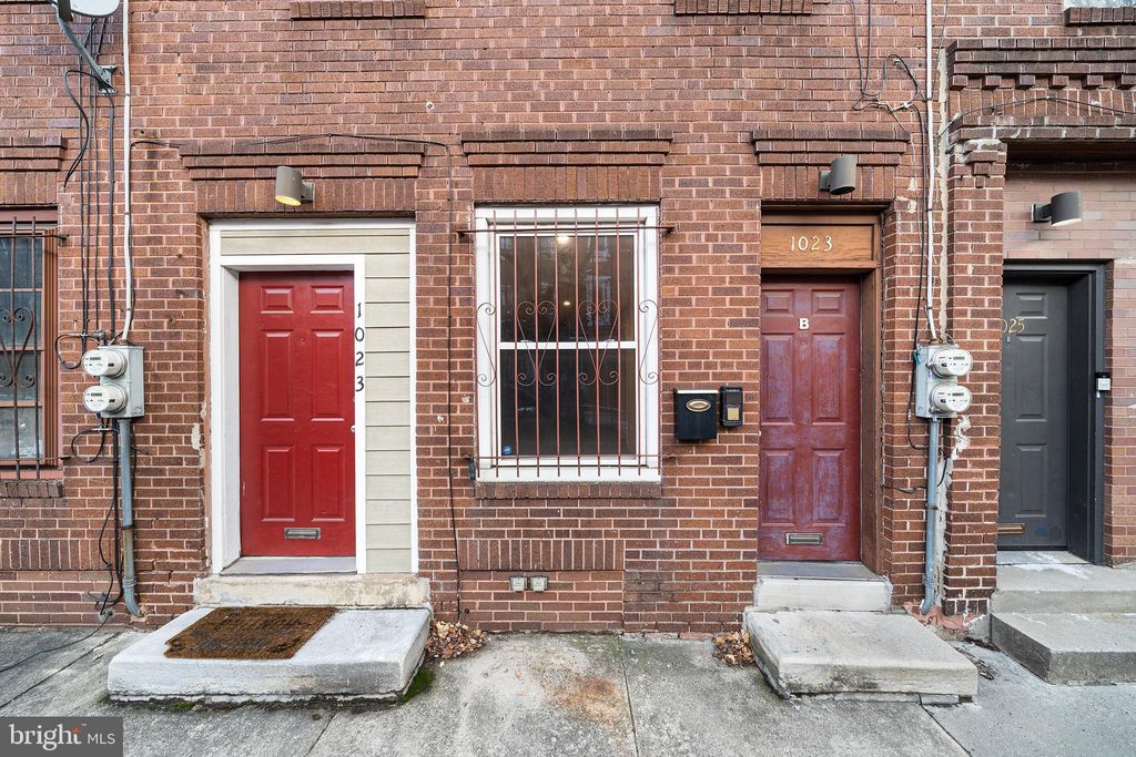 Photo of 1023 S 6th Street, PHILADELPHIA, PA 19147 (MLS # PAPH2588354)