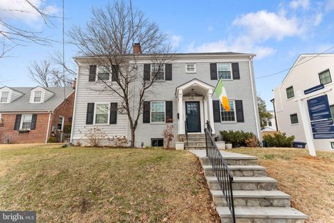 Homes For Sale - 4343 Windom Place<br/> WASHINGTON, DC 20016