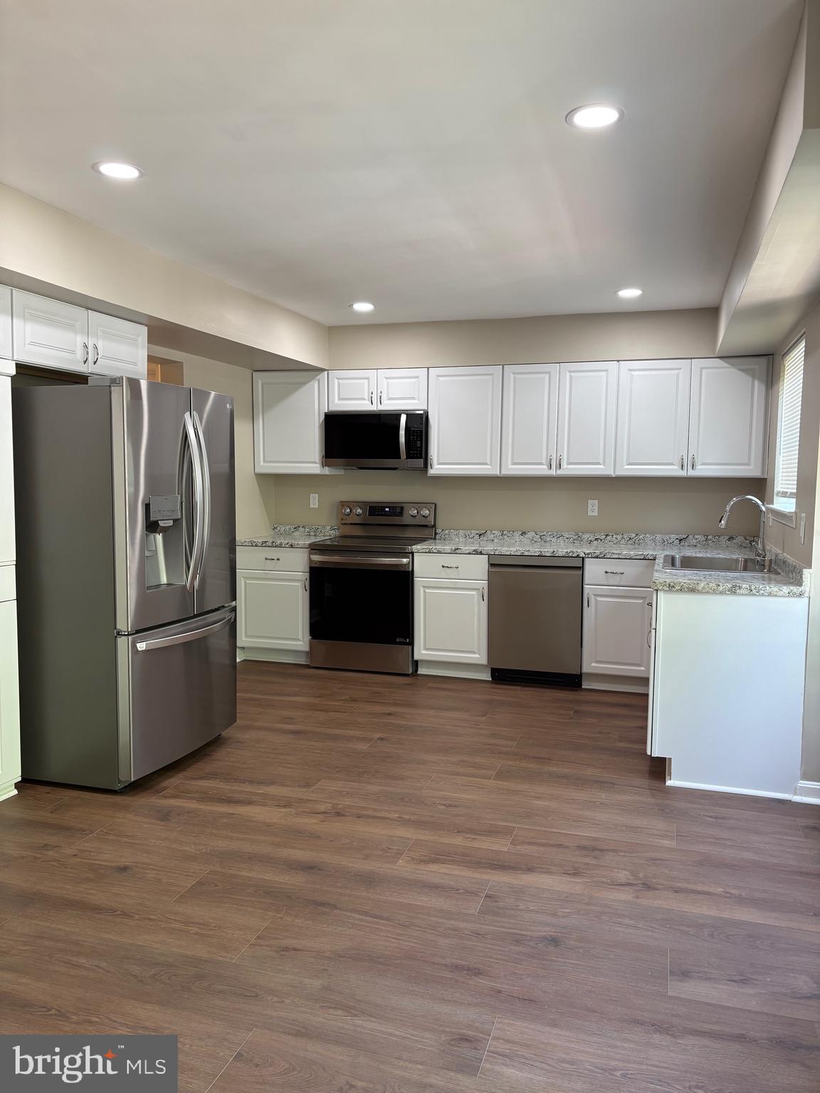 FOXBOROUGH FARMS - Residential Lease