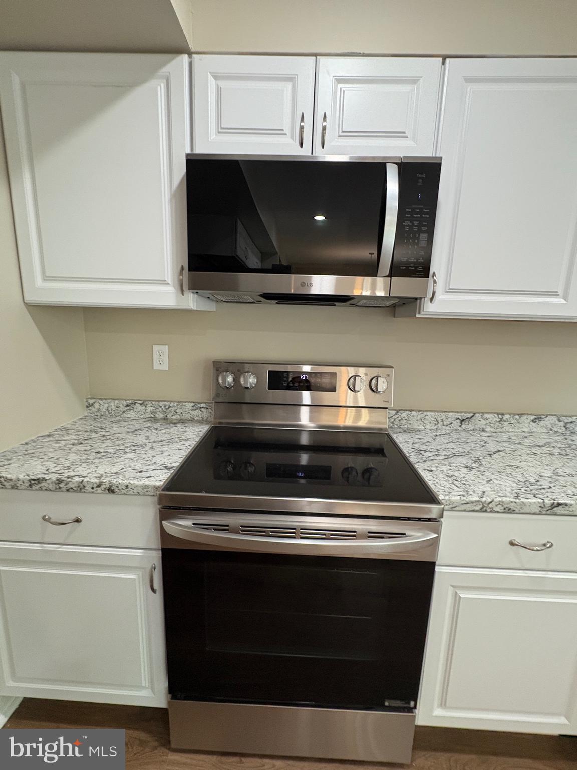 FOXBOROUGH FARMS - Residential Lease