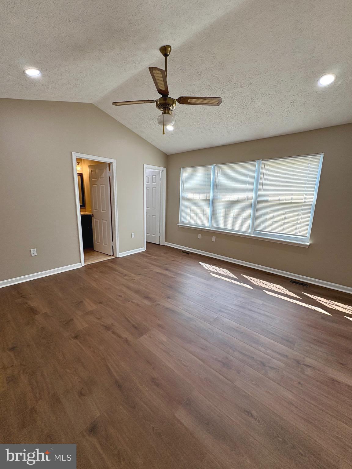 FOXBOROUGH FARMS - Residential Lease