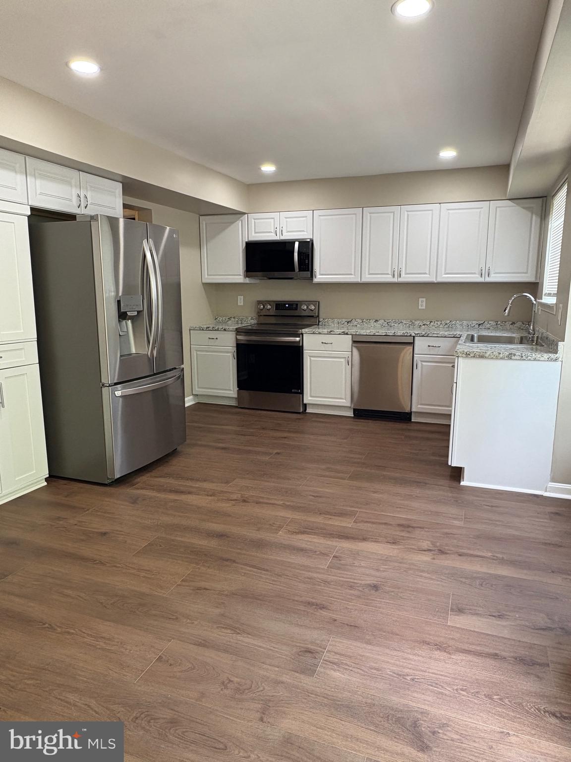 FOXBOROUGH FARMS - Residential Lease