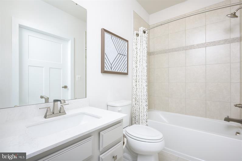 URBANA - Residential