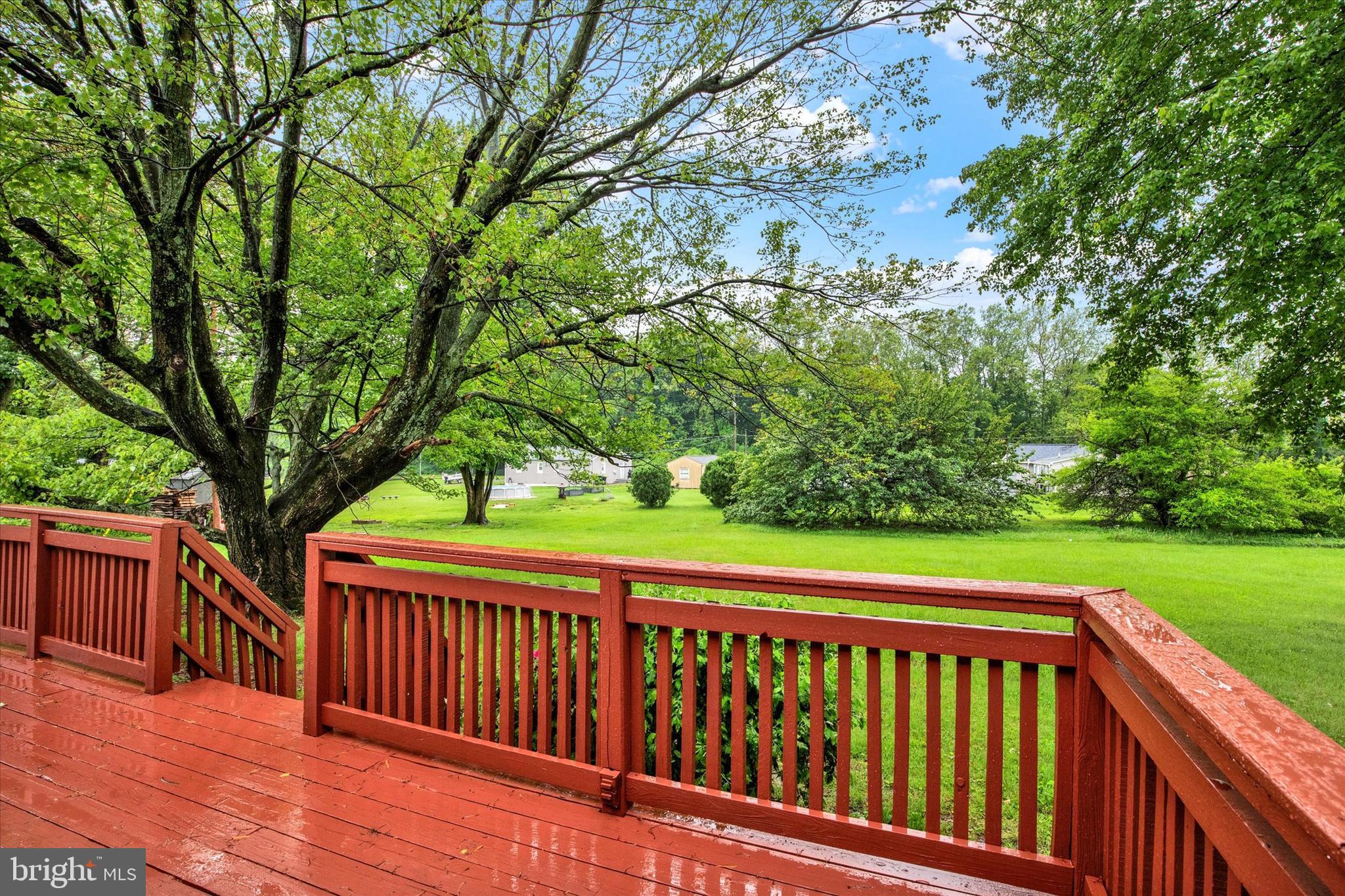 CORNS MANOR - Residential