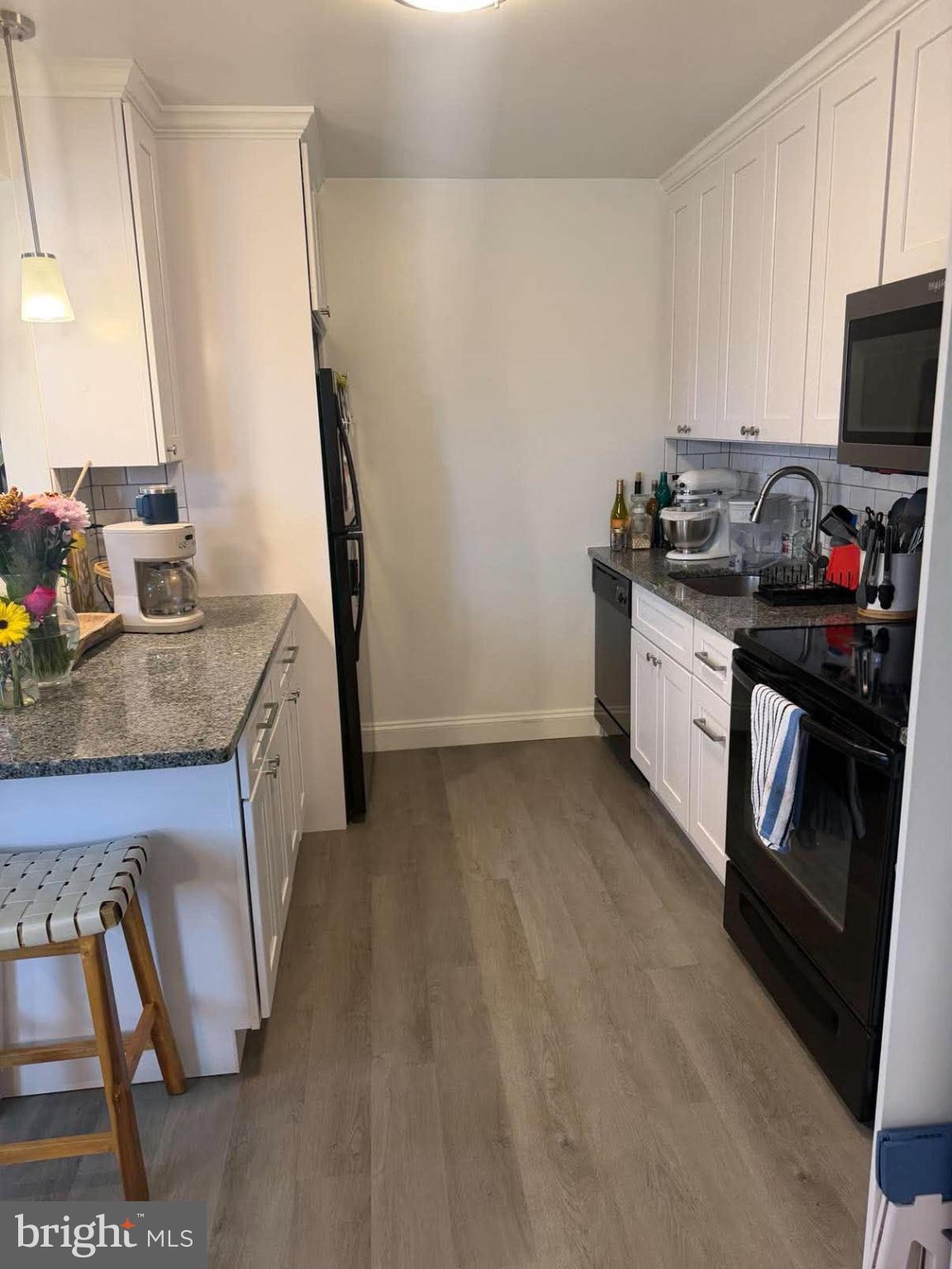 120 W 4TH AVENUE 5