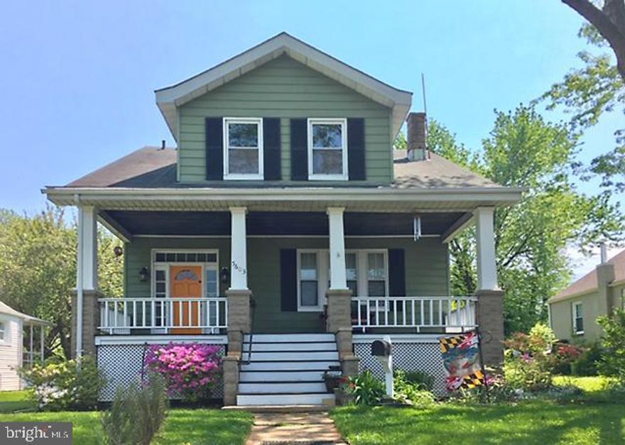 Gorgeous Craftsman Bungalow renovated and updated yet maintaining it's historic charm! Beautiful hardwood floors throughout this 3 bed, 2 full bath porchfront home. Newly renovated kitchen with custom, solid oak cabinets, farmhouse sink and hickory counters, newer appliances and designer touches.  Lovely landscaping, large yard, mature trees, deck and more!