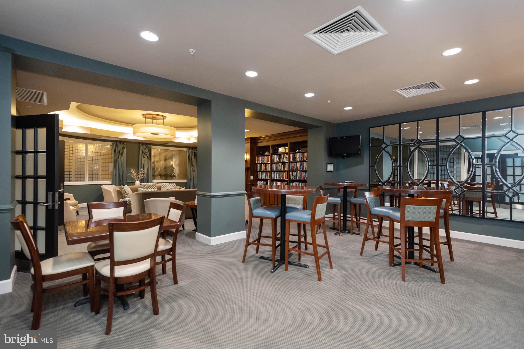 ANNAPOLIS TOWNE CENTRE - Residential