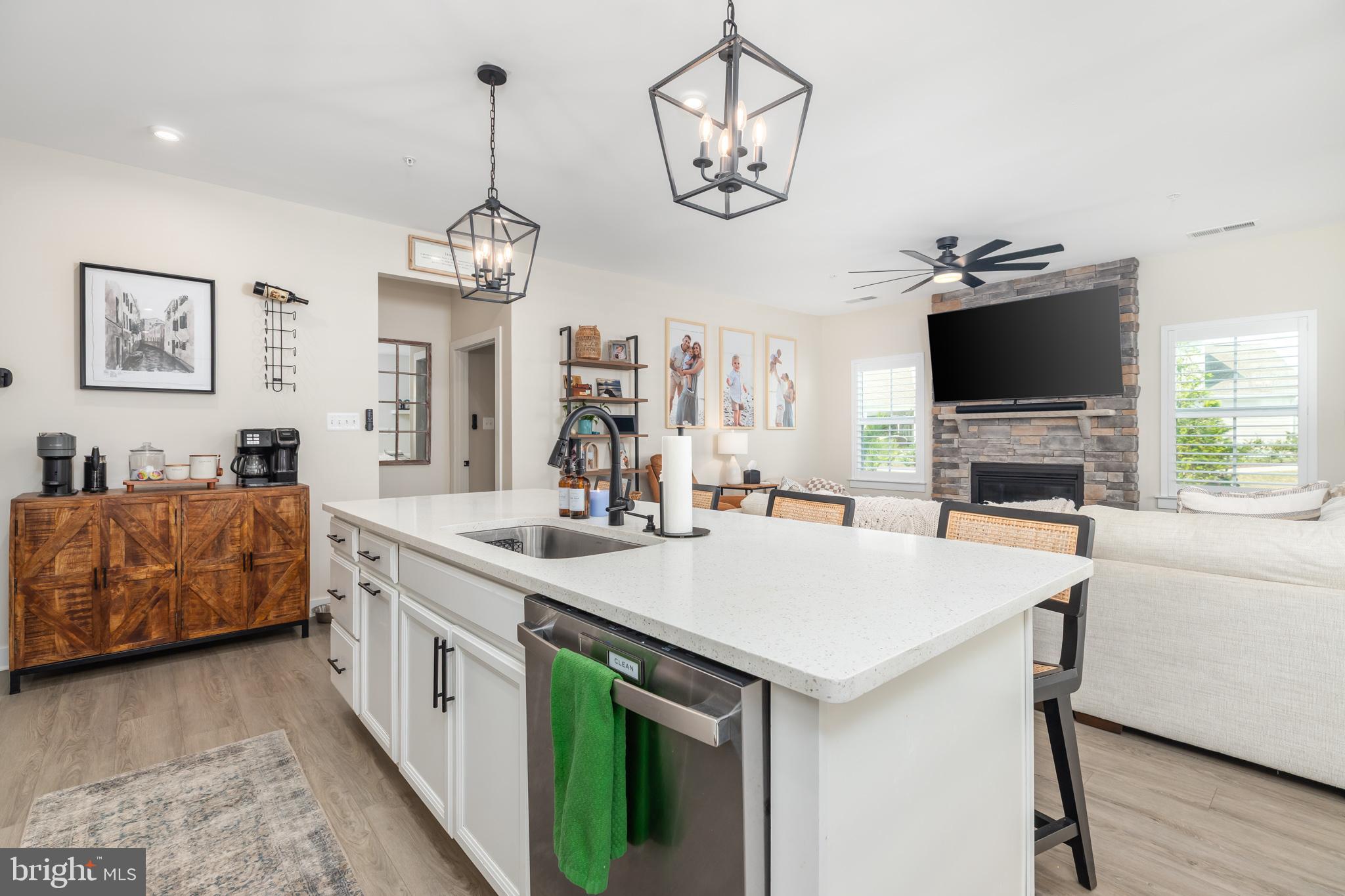 BAYSIDE - Residential