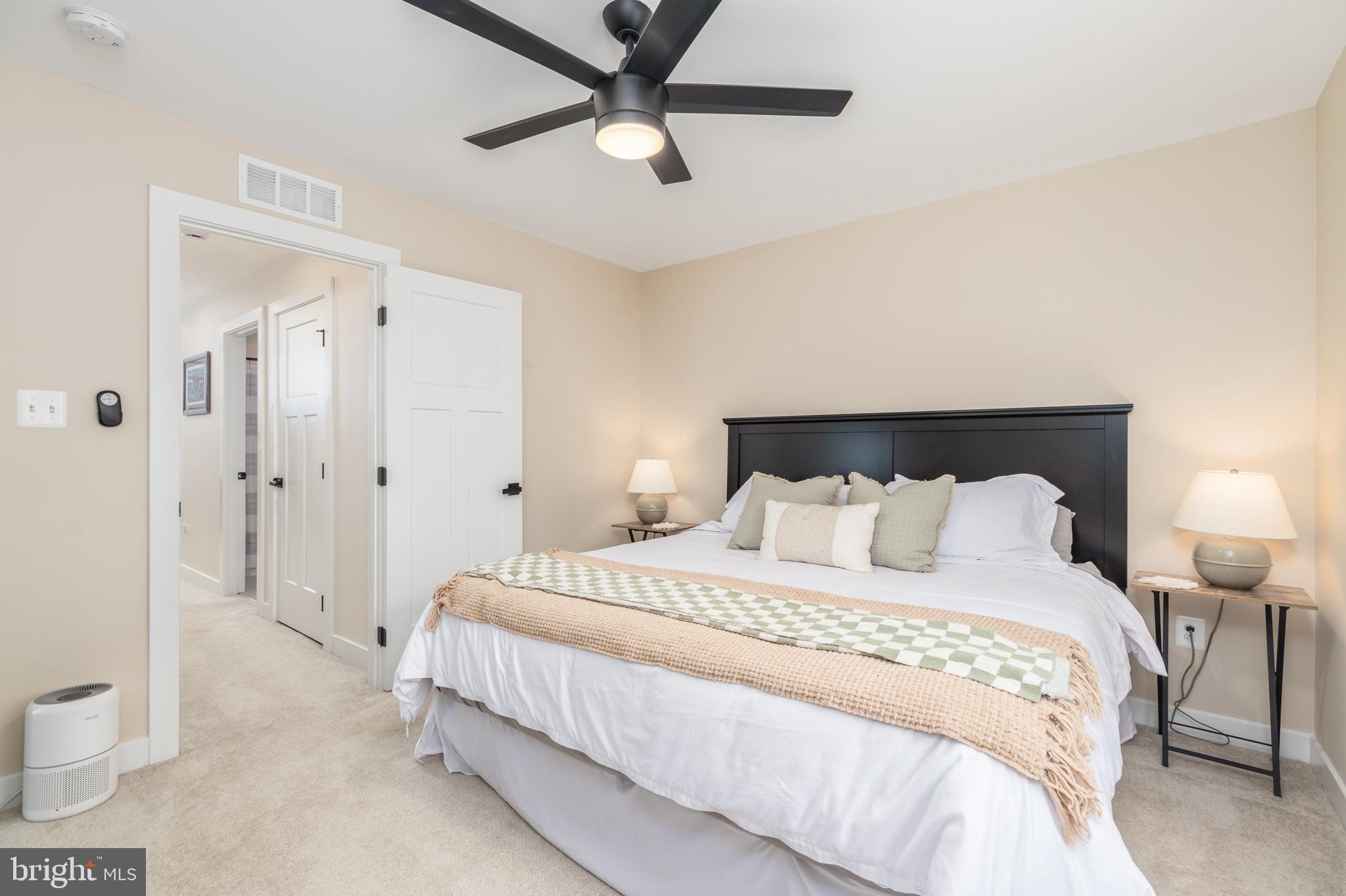 BAYSIDE - Residential