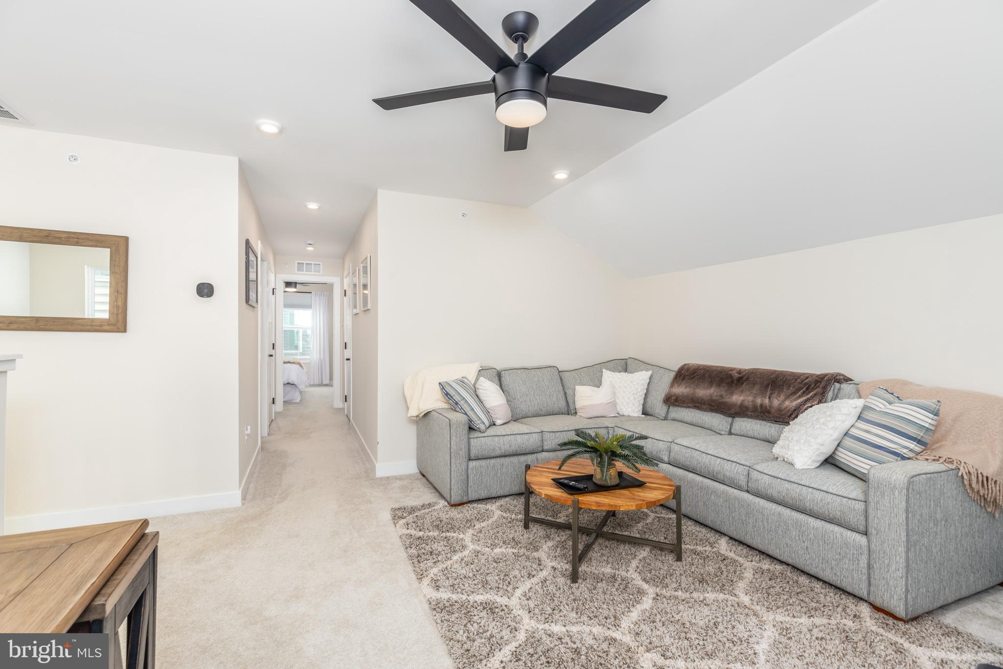 BAYSIDE - Residential