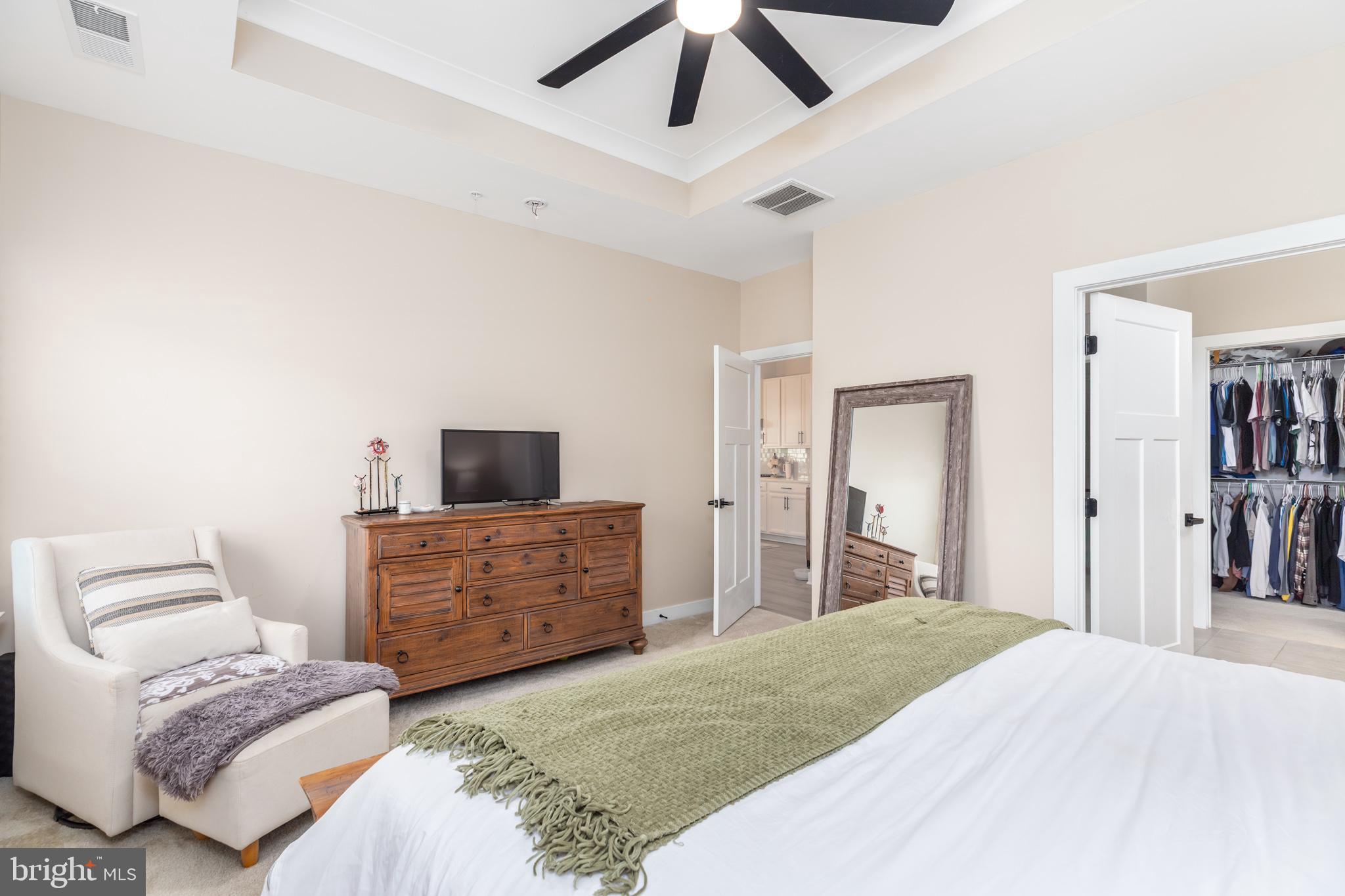 BAYSIDE - Residential