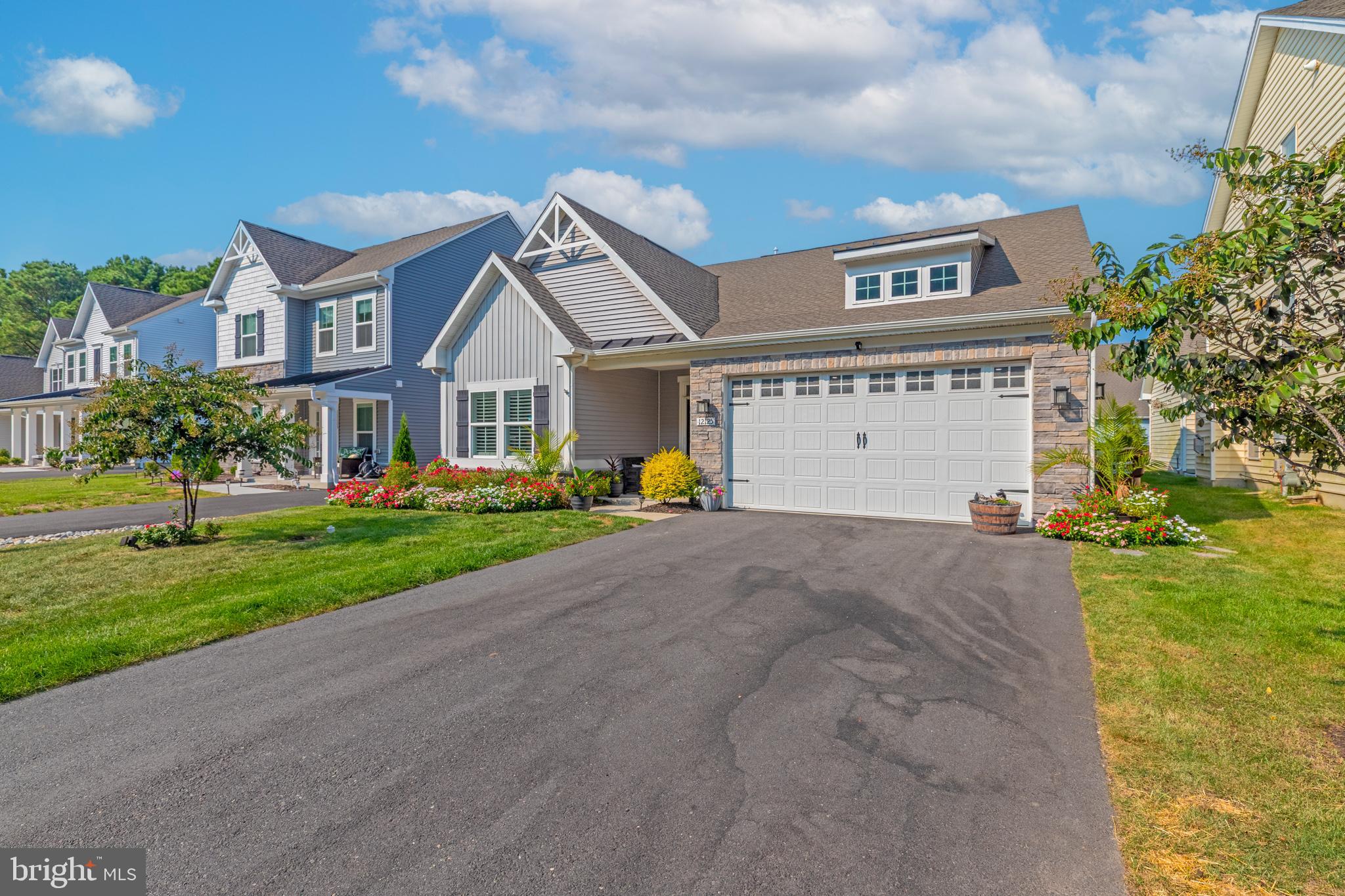 BAYSIDE - Residential