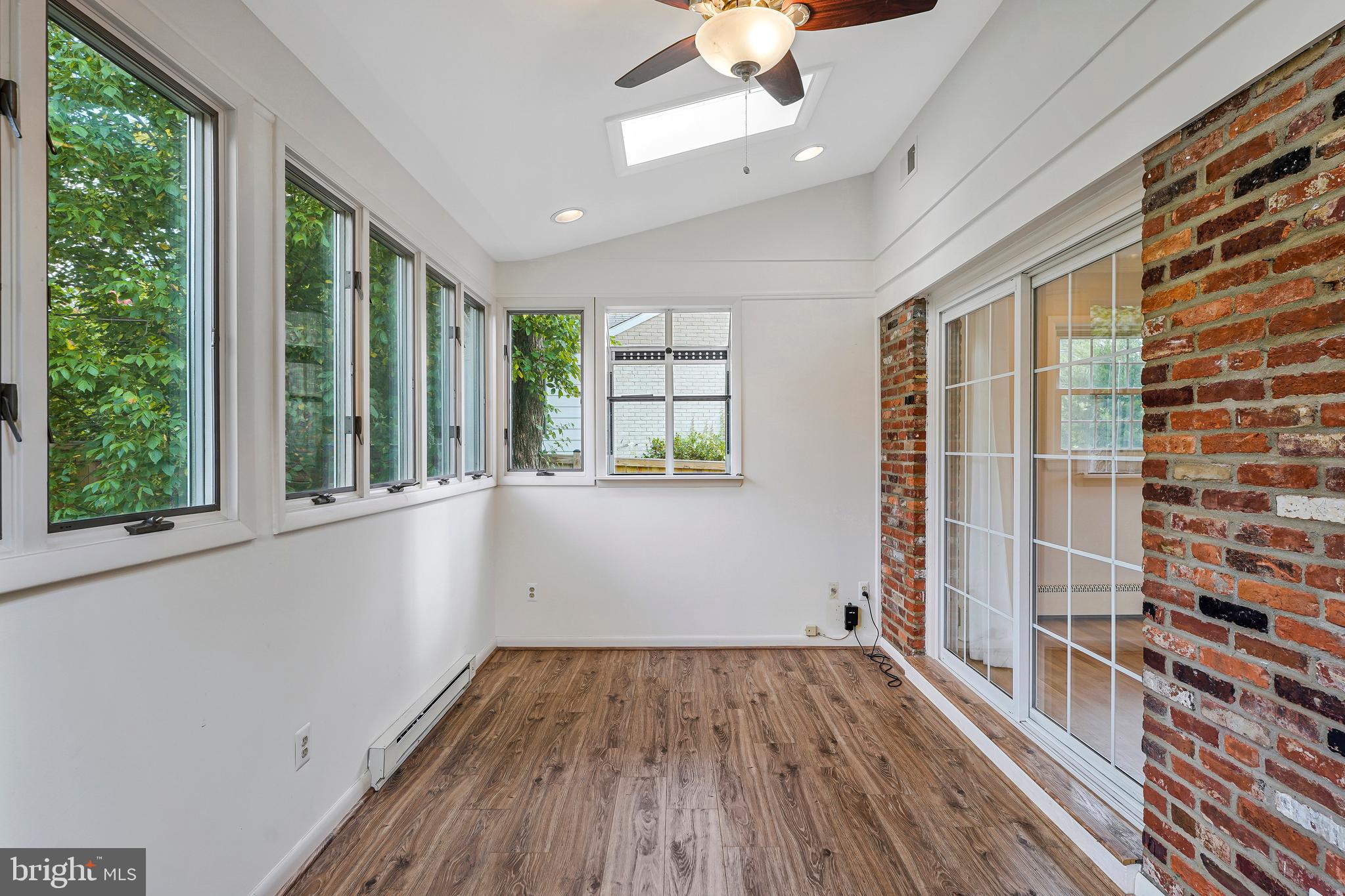 POTOMAC HILLS - Residential