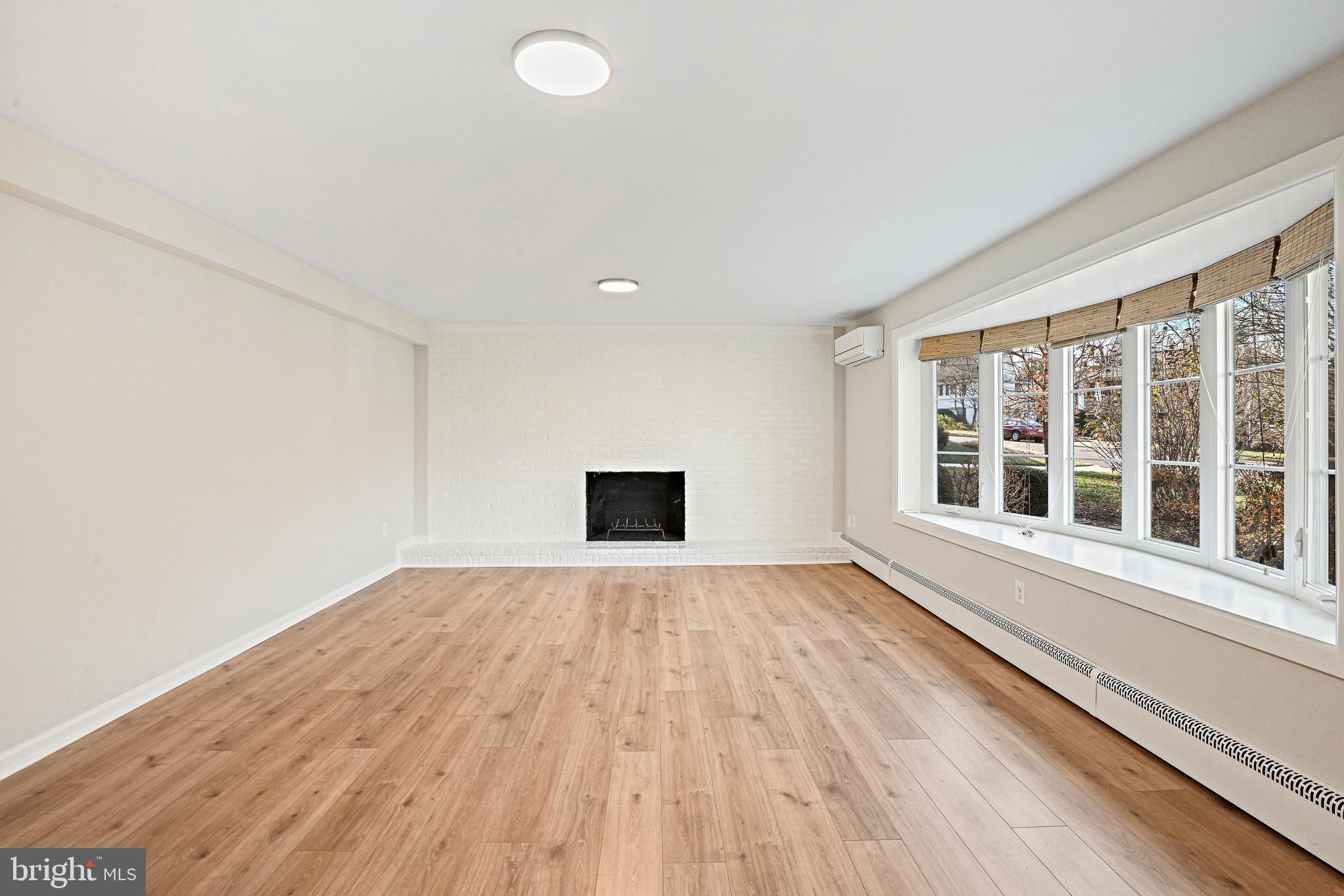 POTOMAC HILLS - Residential