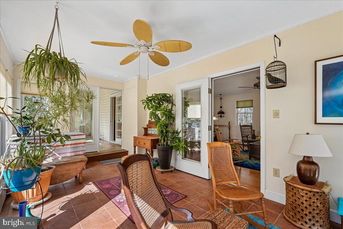 TAYLORSTOWN - Residential