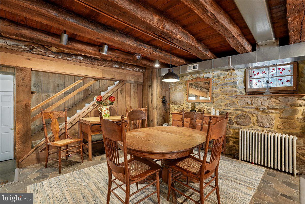 TAYLORSTOWN - Residential