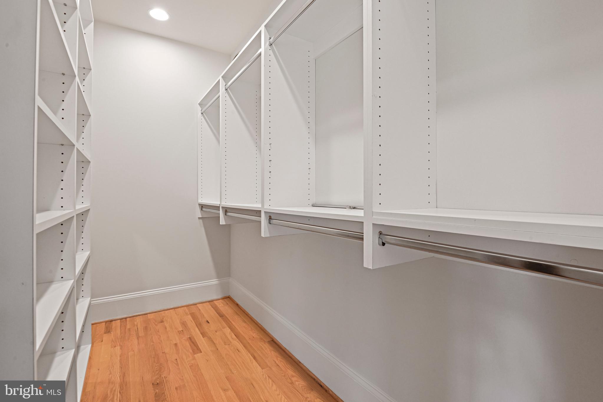 EVANS FARM - Residential