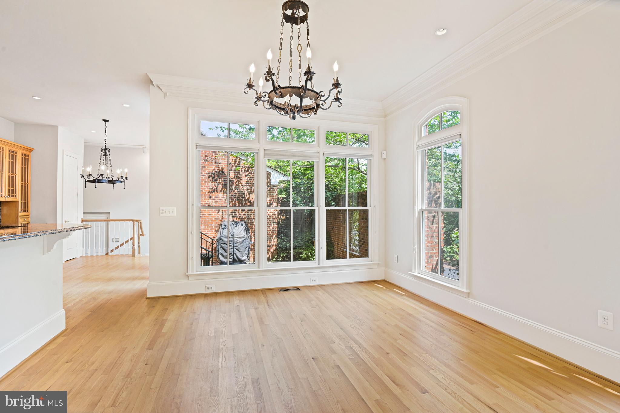 EVANS FARM - Residential