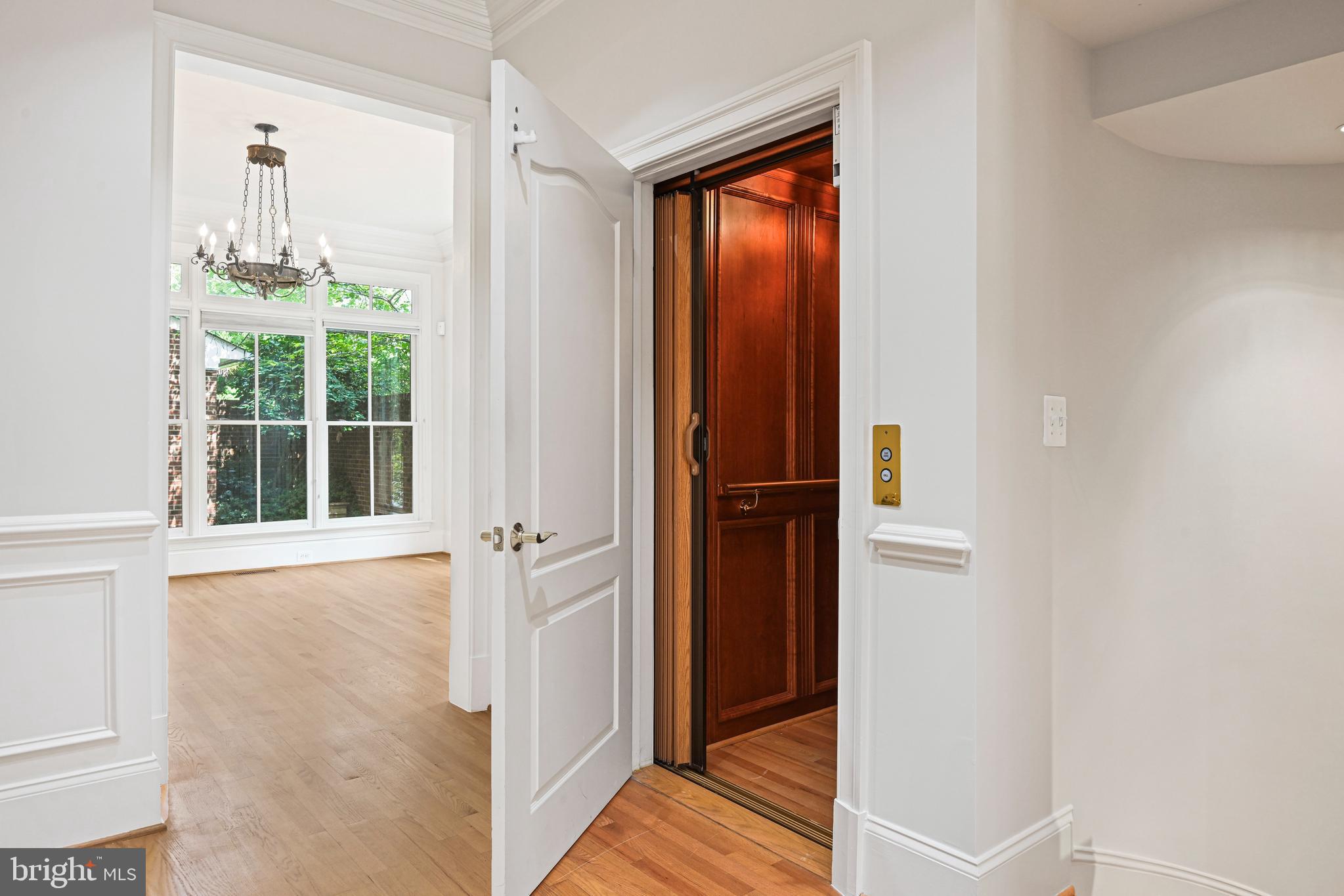 EVANS FARM - Residential