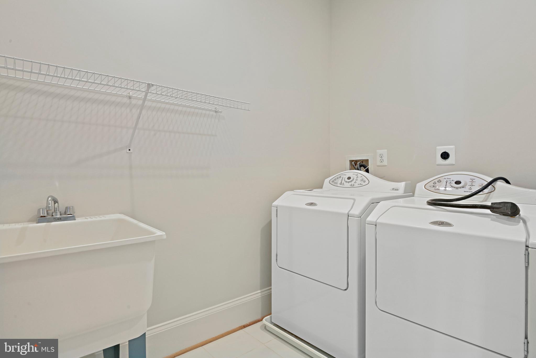 EVANS FARM - Residential