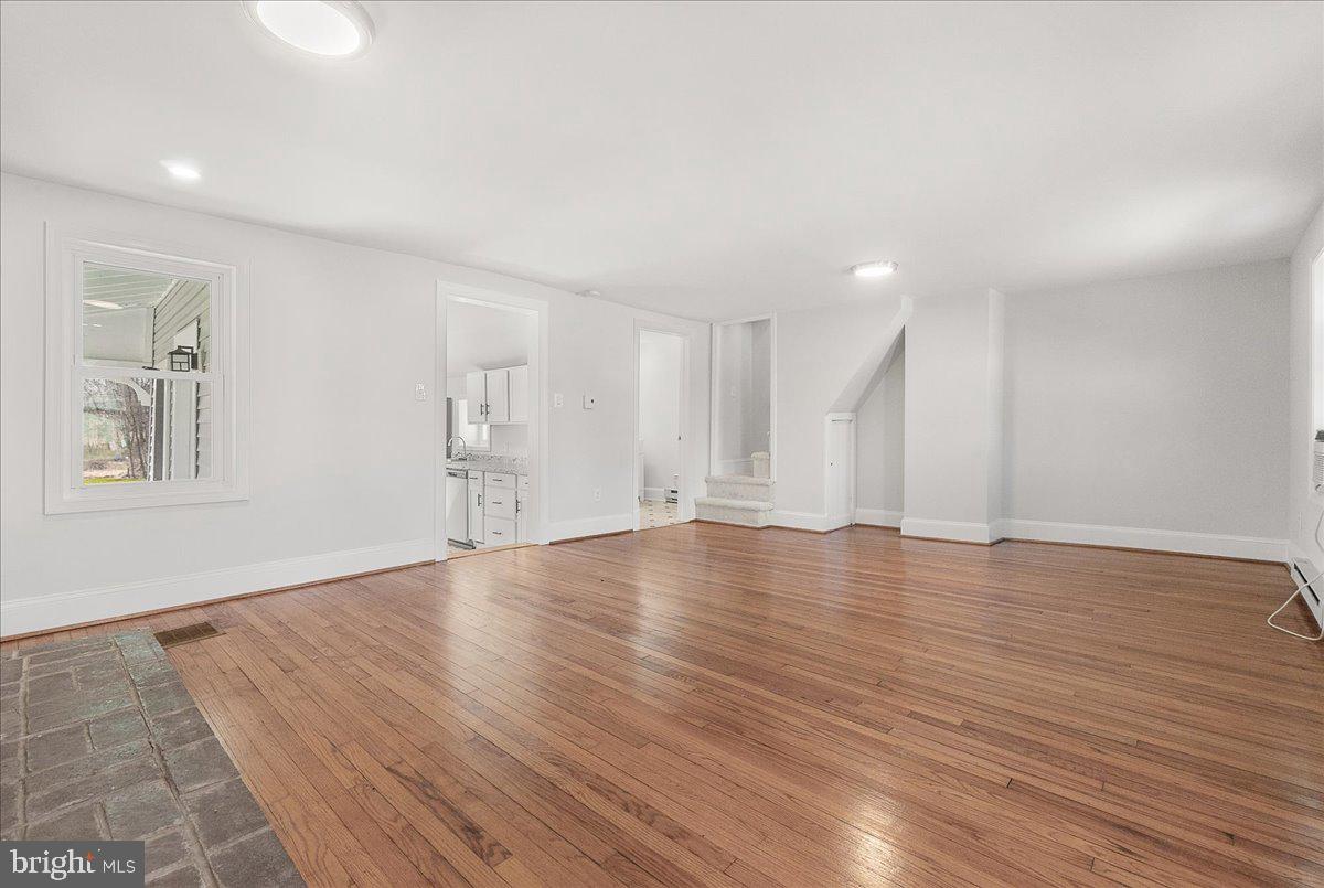 LIBERTYTOWN - Residential