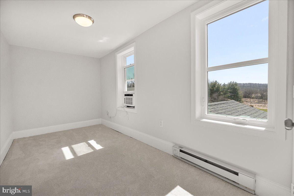 LIBERTYTOWN - Residential