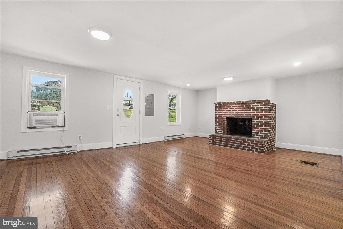 LIBERTYTOWN - Residential