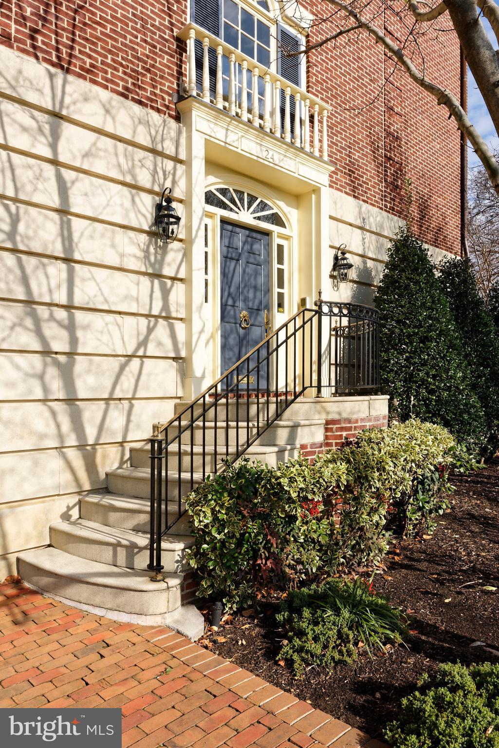 HARBORSIDE - Residential